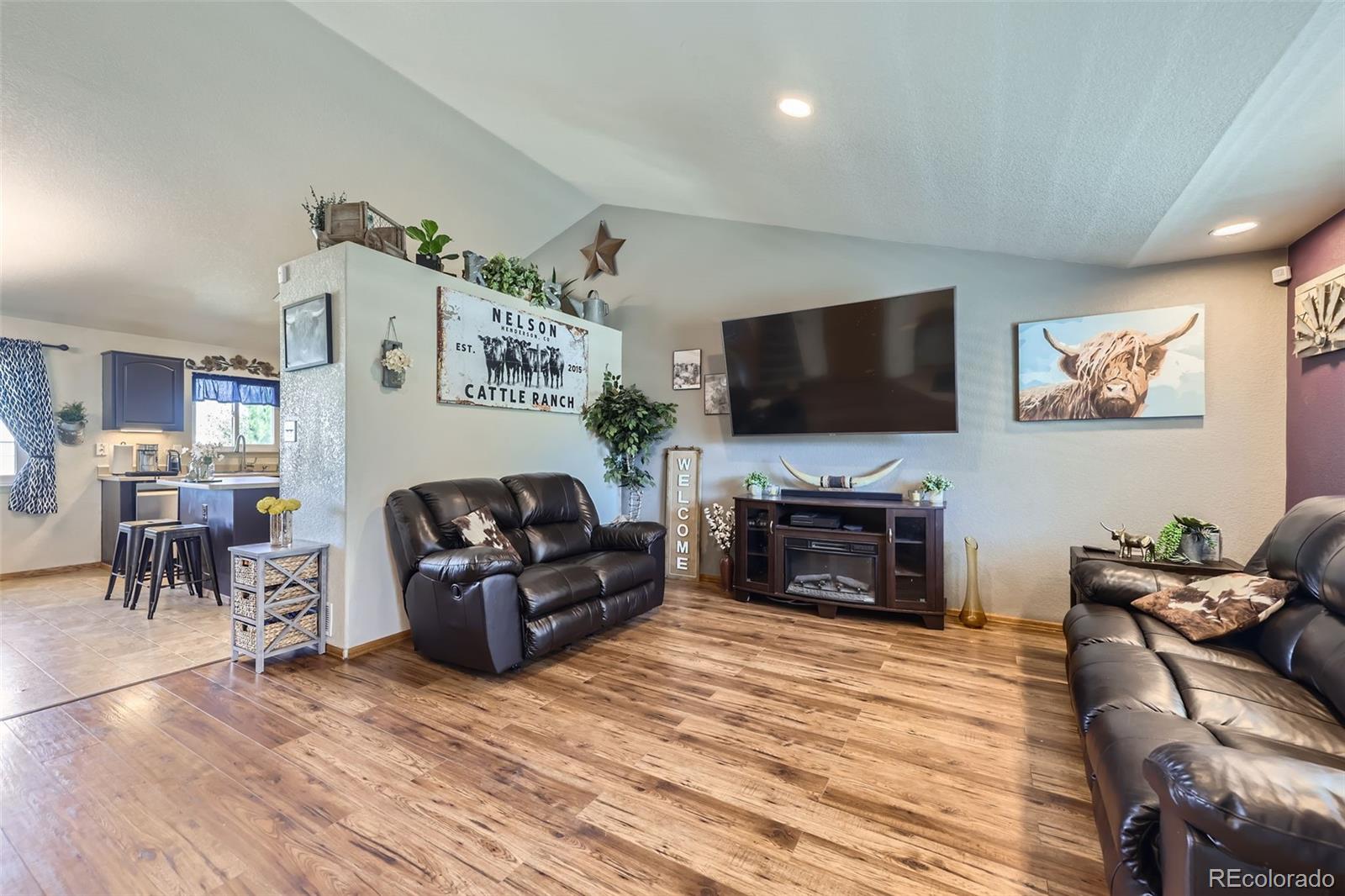 MLS Image #4 for 11357  iola street,commerce city, Colorado