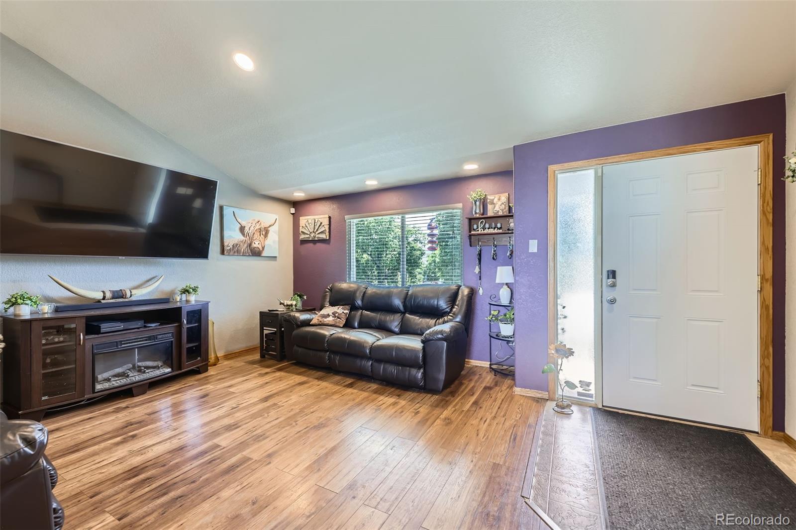 MLS Image #5 for 11357  iola street,commerce city, Colorado