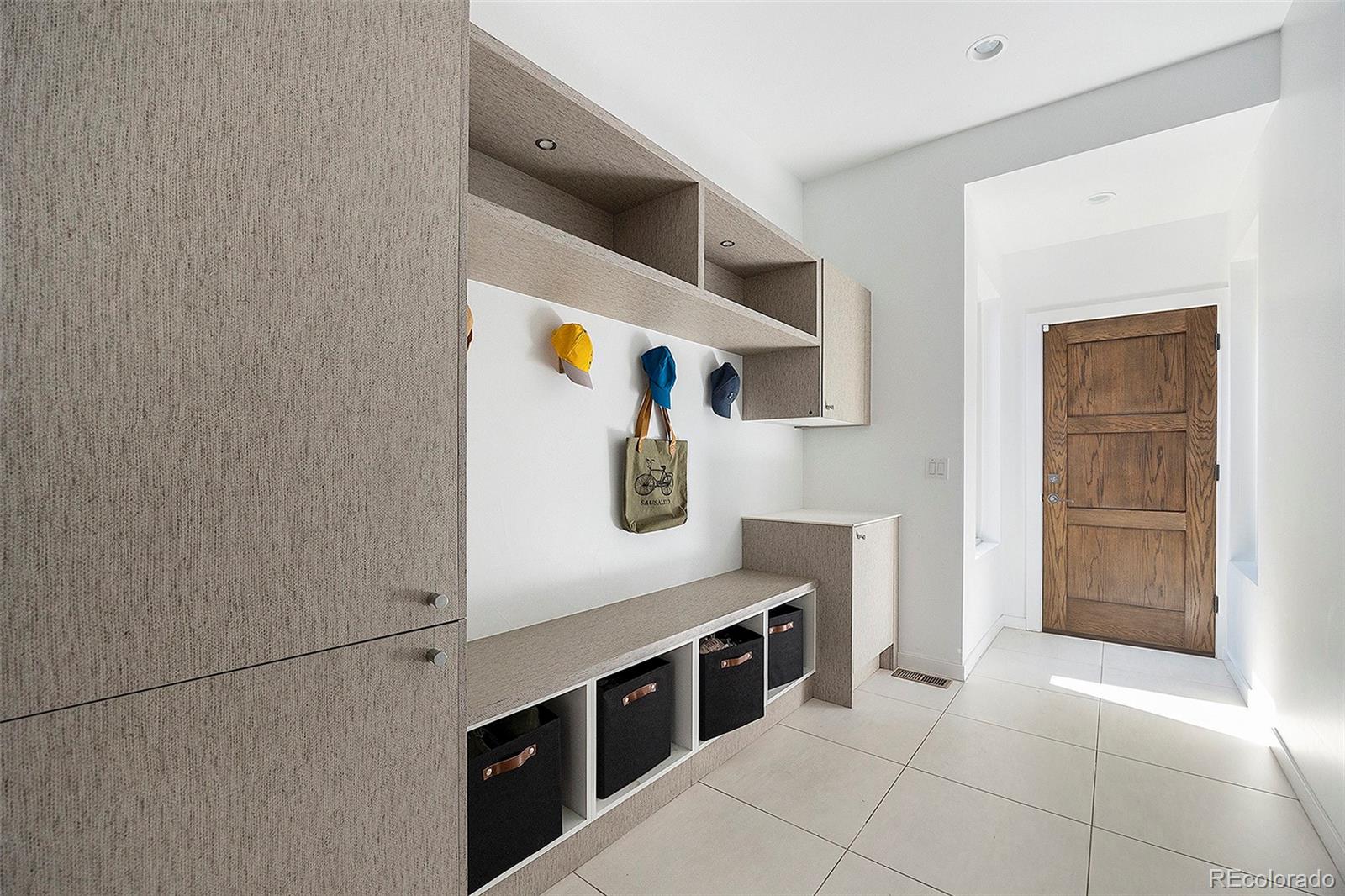MLS Image #11 for 3057 s university circle,englewood, Colorado