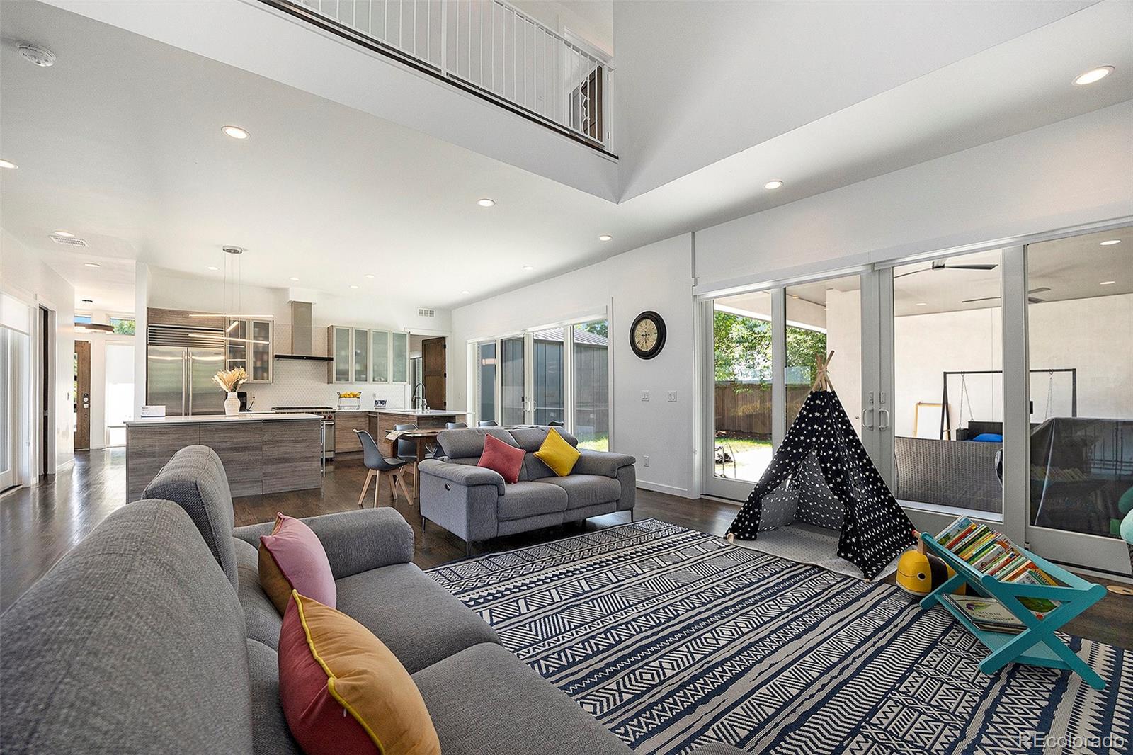 MLS Image #4 for 3057 s university circle,englewood, Colorado