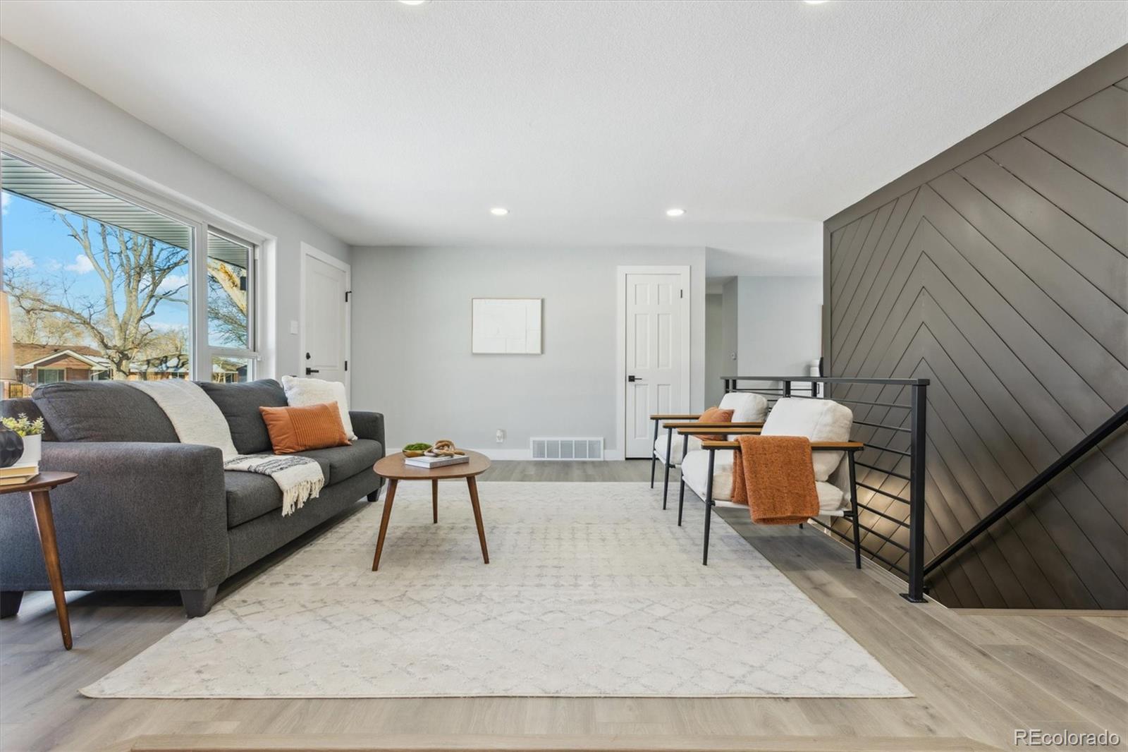 MLS Image #11 for 4140 s inca street,englewood, Colorado