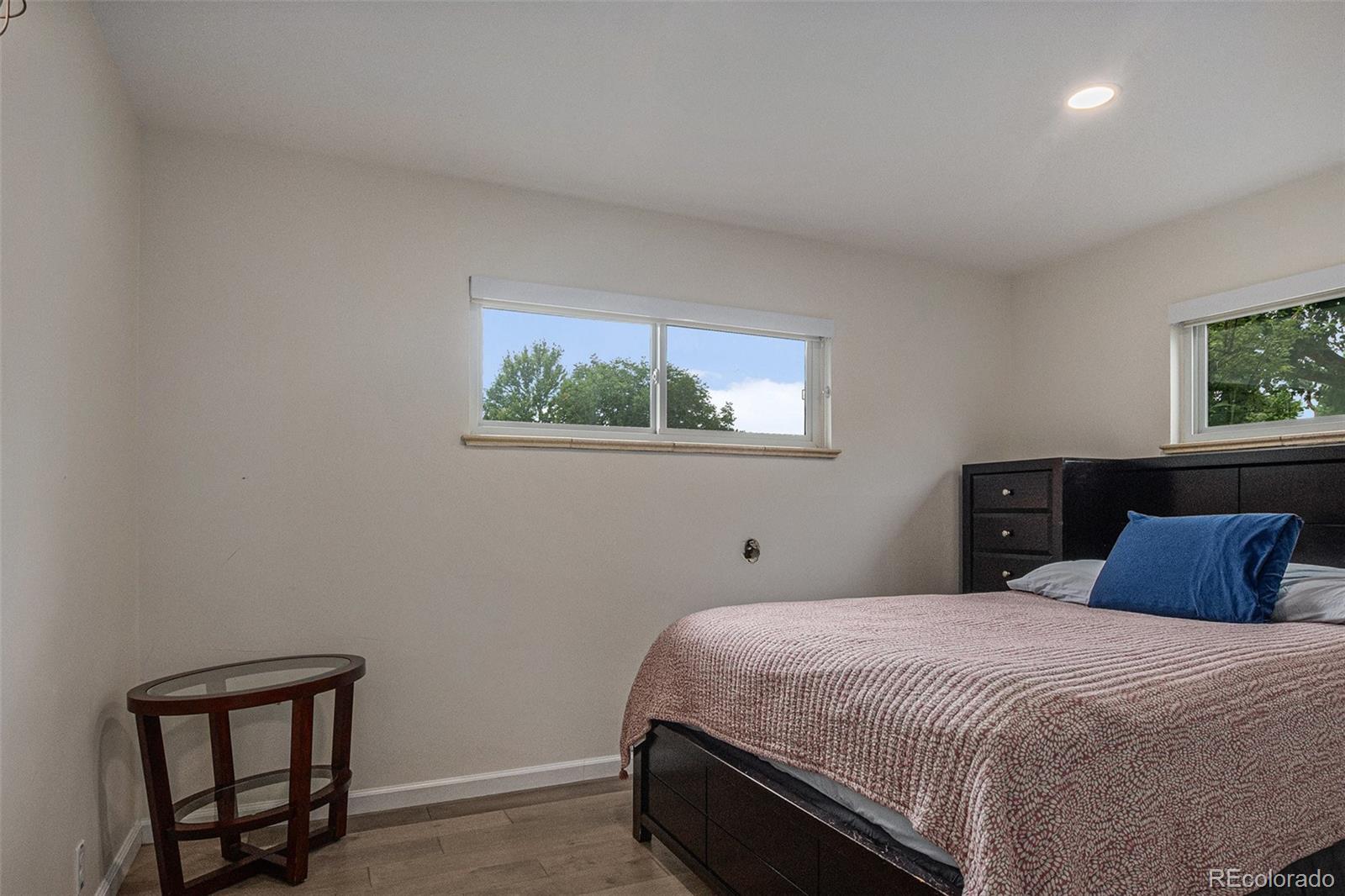 MLS Image #15 for 1694 s elm street,denver, Colorado