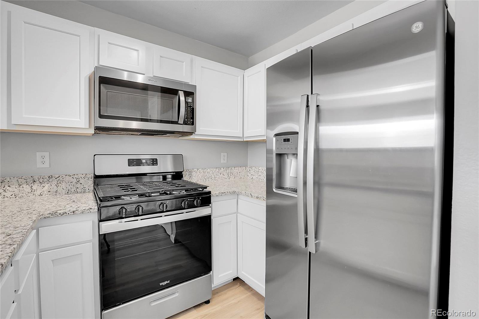 MLS Image #11 for 7977 s kittredge street,englewood, Colorado