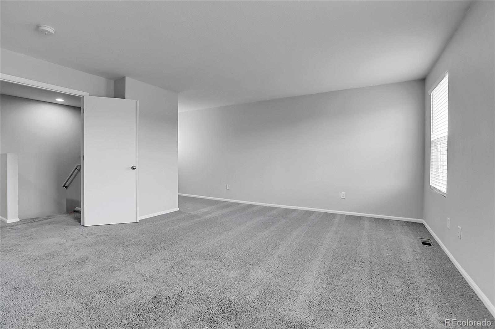 MLS Image #15 for 7977 s kittredge street,englewood, Colorado
