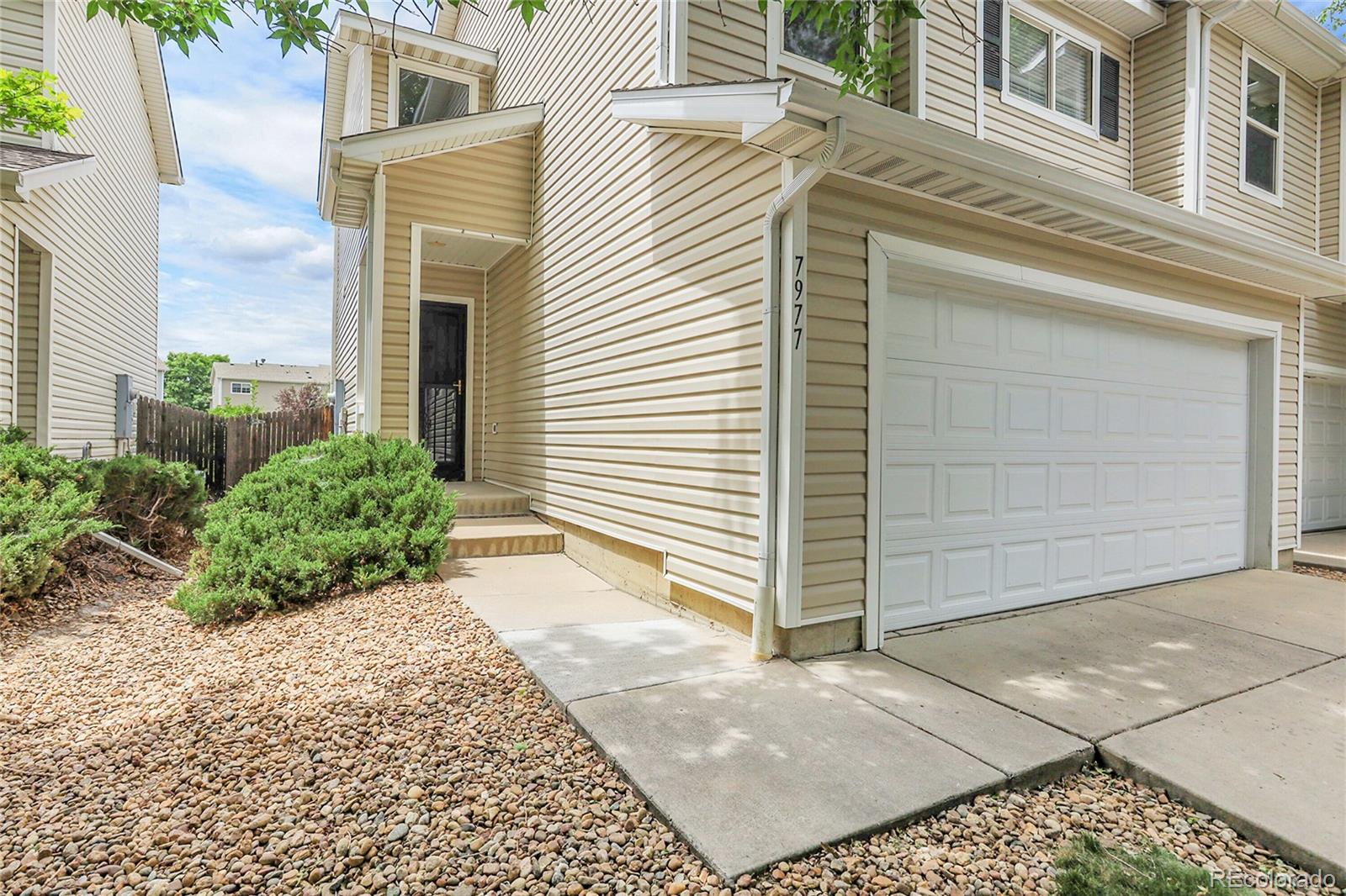 MLS Image #2 for 7977 s kittredge street,englewood, Colorado