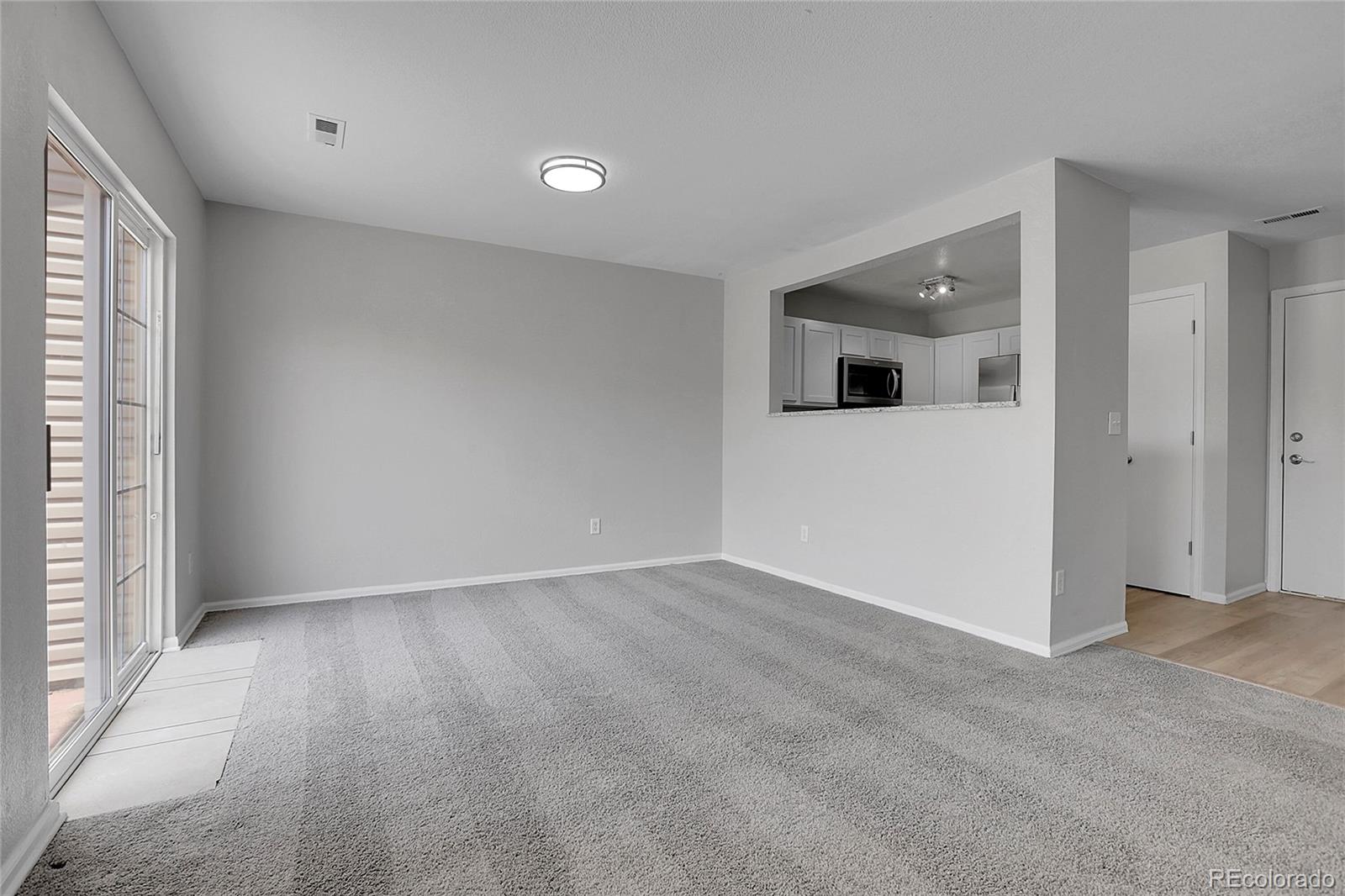 MLS Image #6 for 7977 s kittredge street,englewood, Colorado