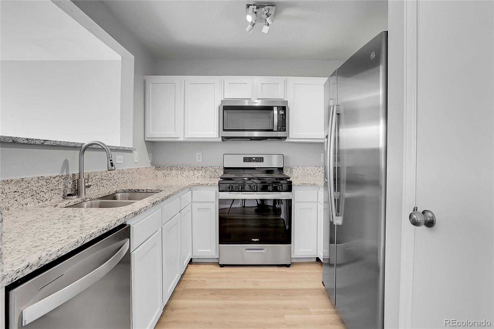 MLS Image #9 for 7977 s kittredge street,englewood, Colorado