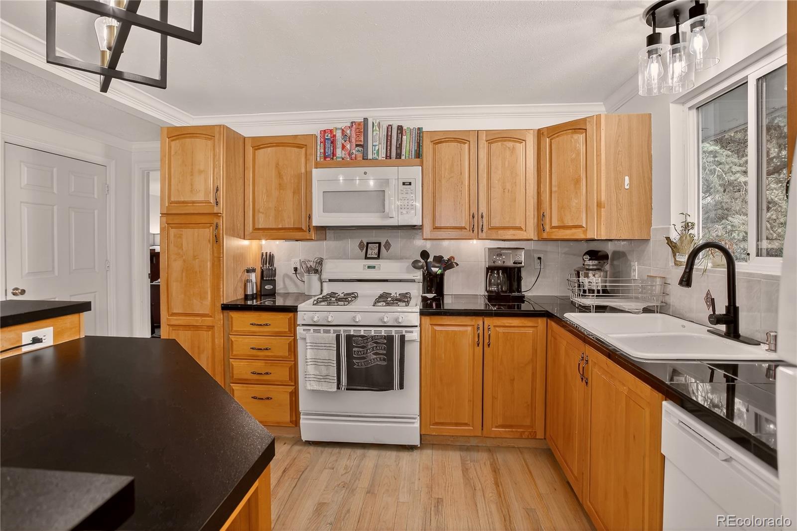 MLS Image #11 for 1246 s drew way,lakewood, Colorado