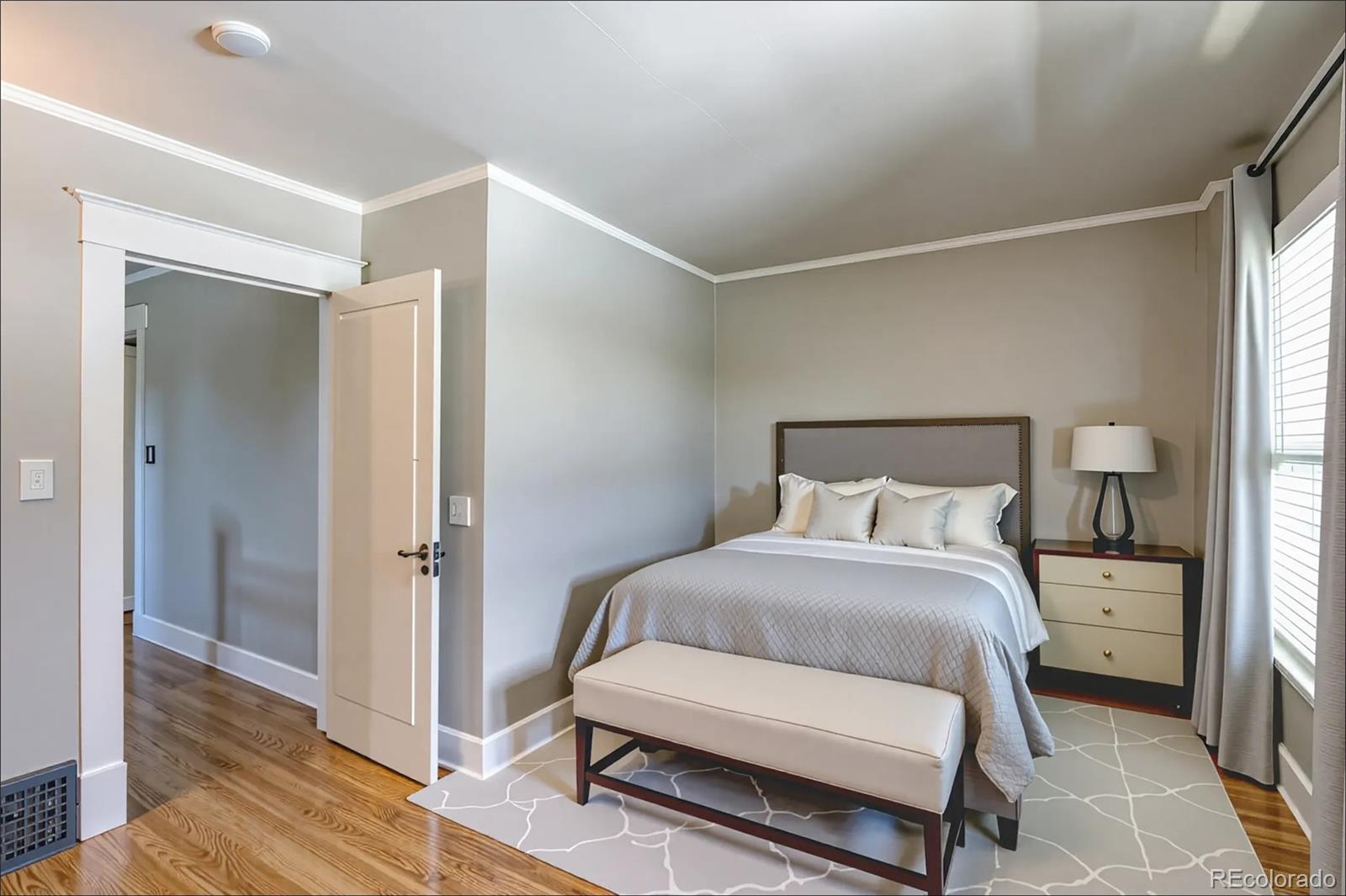 MLS Image #38 for 2096 s logan street,denver, Colorado
