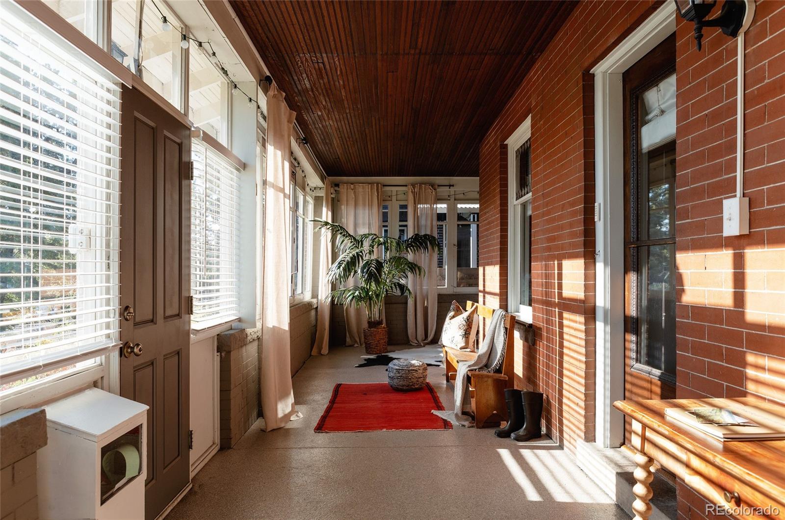MLS Image #4 for 2096 s logan street,denver, Colorado