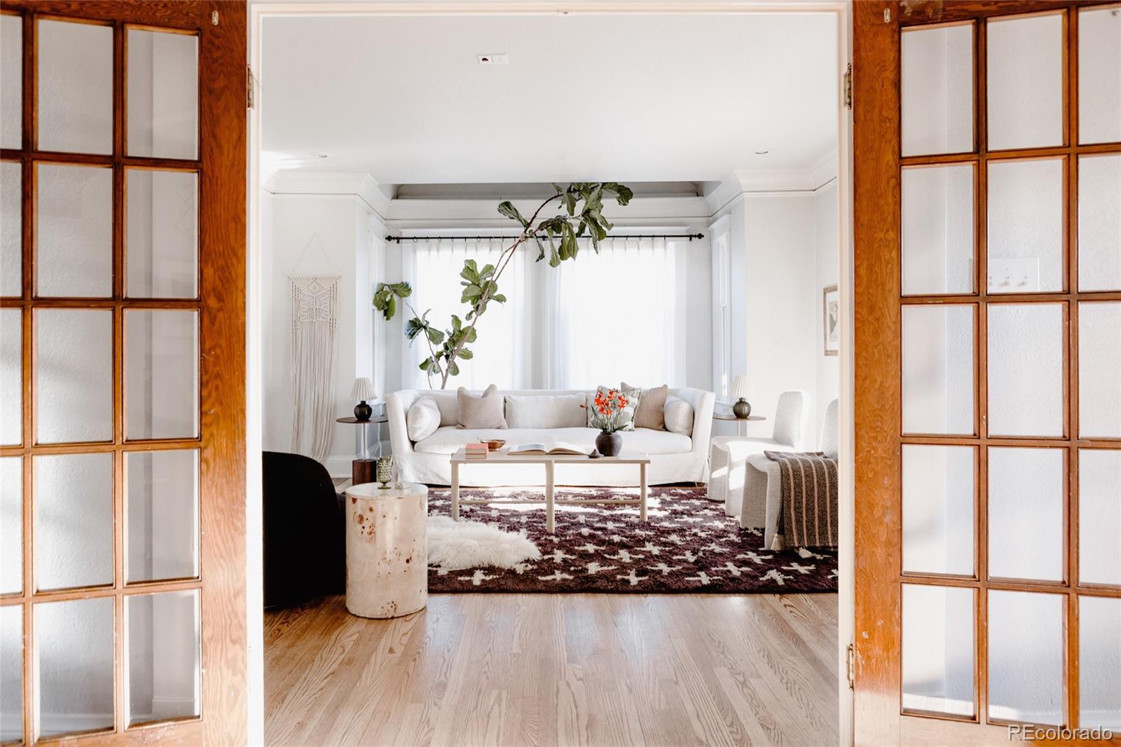 MLS Image #9 for 2096 s logan street,denver, Colorado