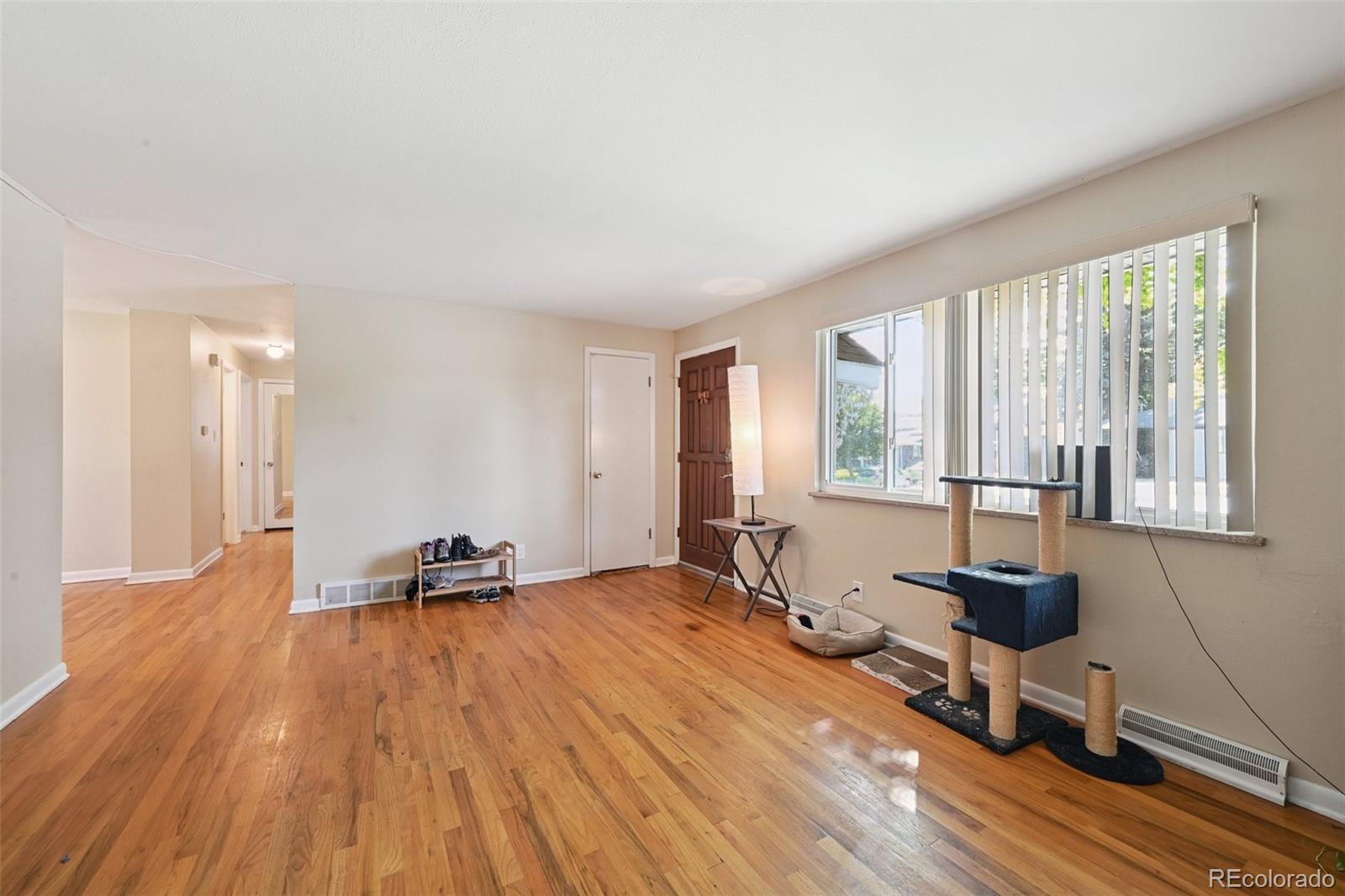 MLS Image #3 for 8250  chase way,arvada, Colorado