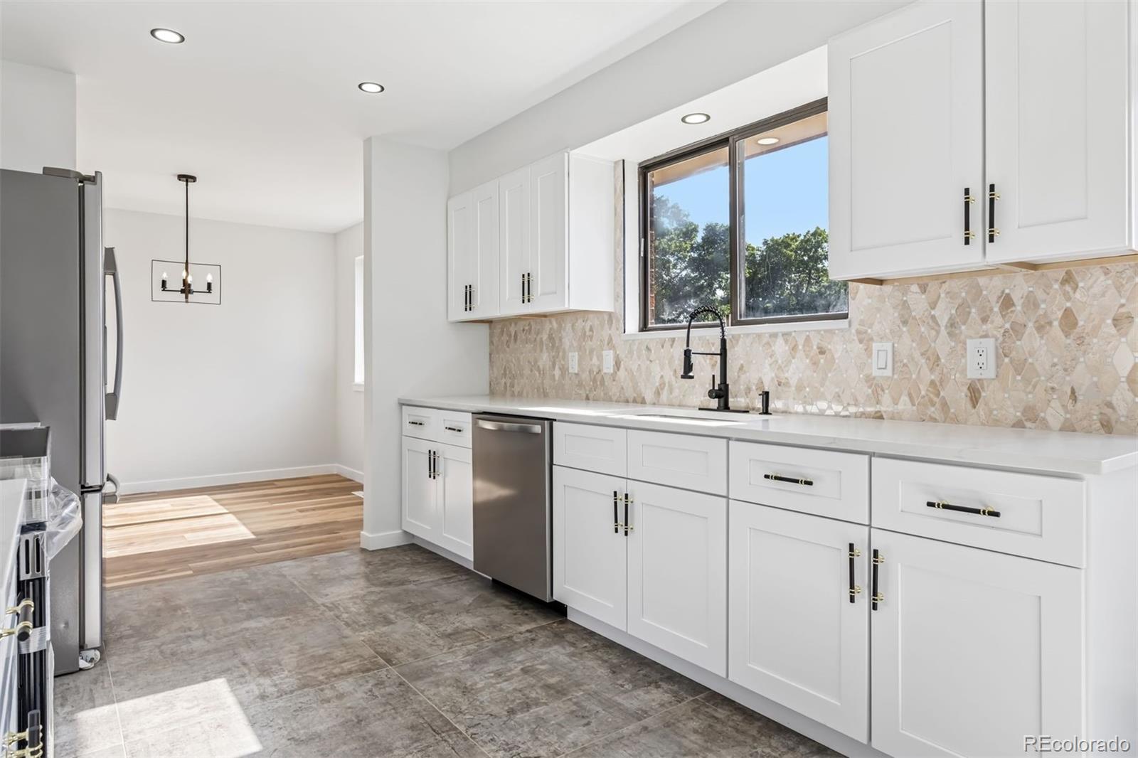 MLS Image #11 for 7351 s marion street,centennial, Colorado