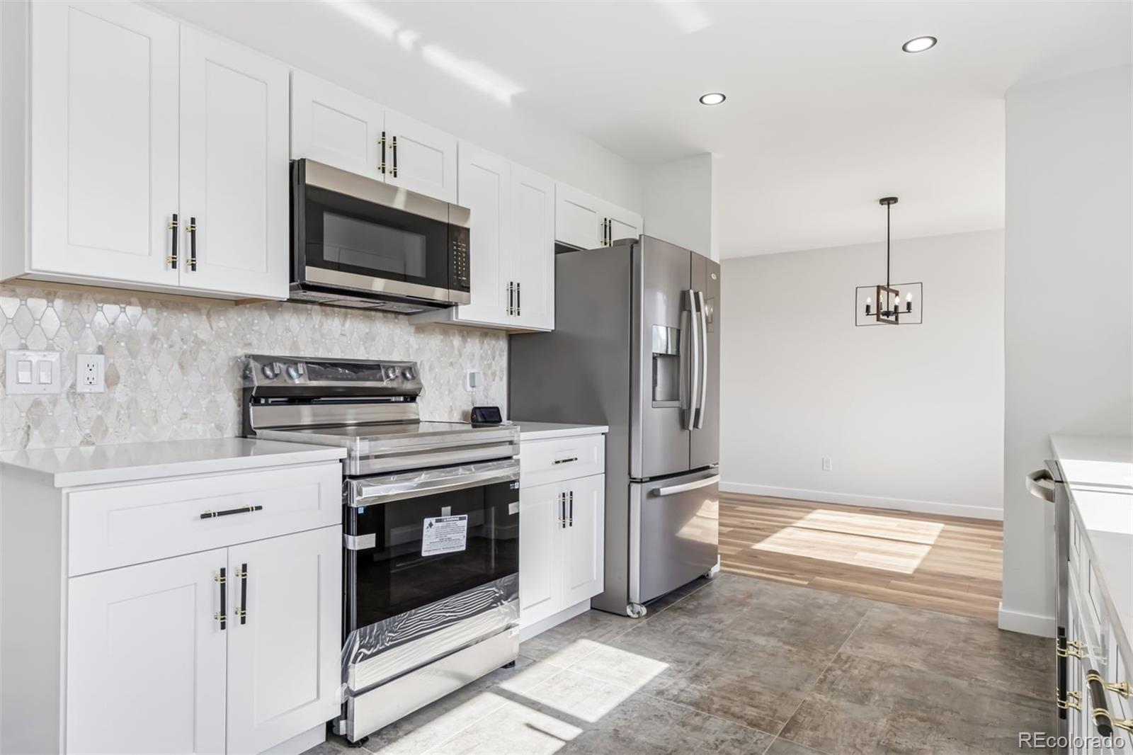 MLS Image #12 for 7351 s marion street,centennial, Colorado