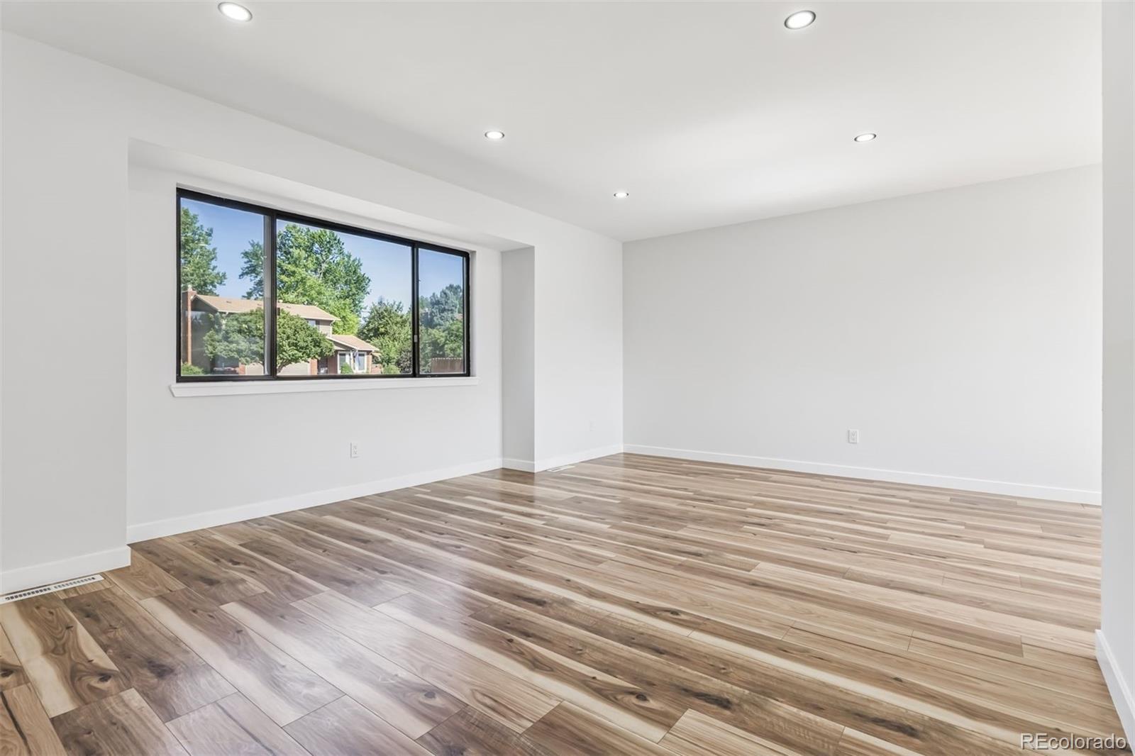 MLS Image #6 for 7351 s marion street,centennial, Colorado