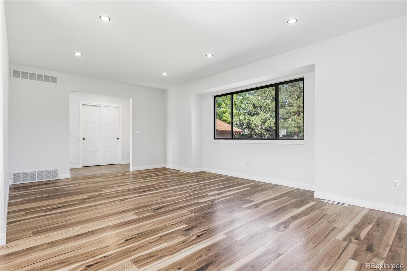 MLS Image #7 for 7351 s marion street,centennial, Colorado