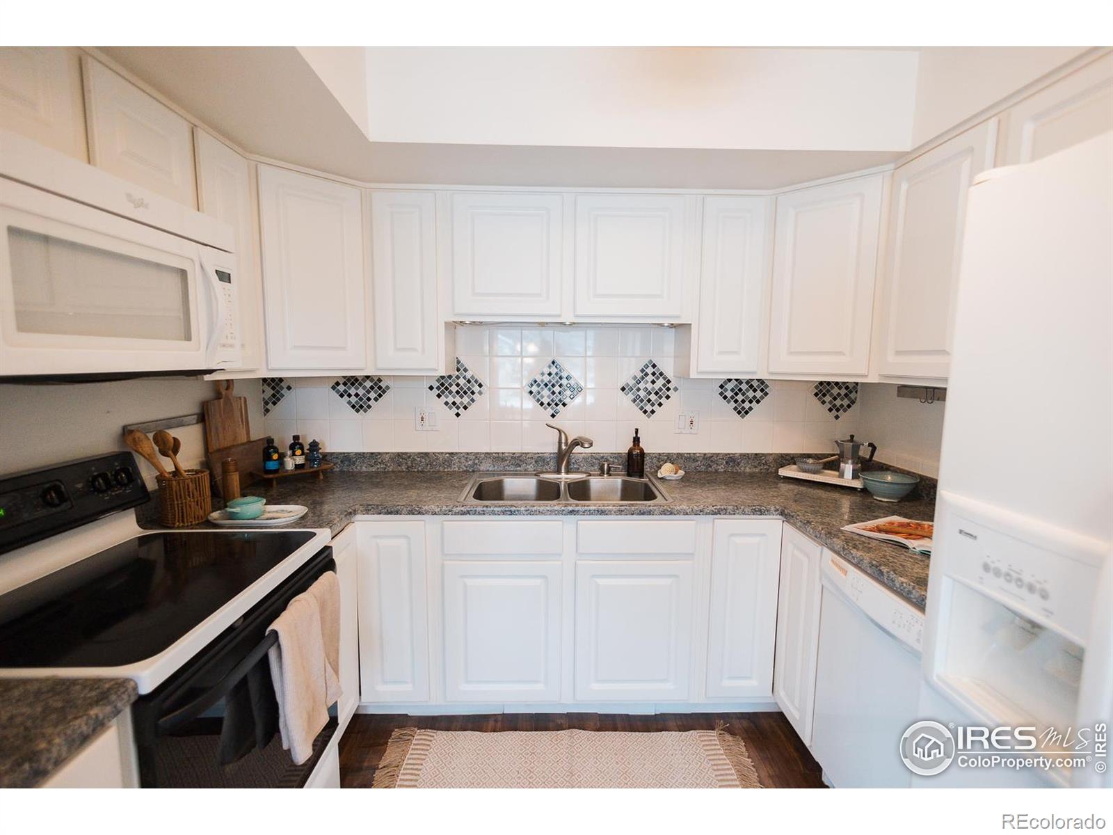 MLS Image #9 for 3025  regatta lane,fort collins, Colorado