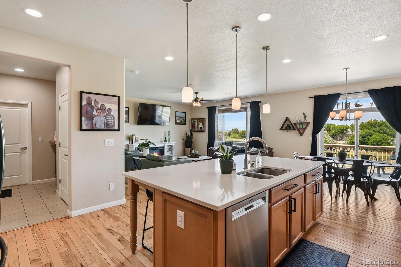 MLS Image #11 for 15471  village circle,commerce city, Colorado