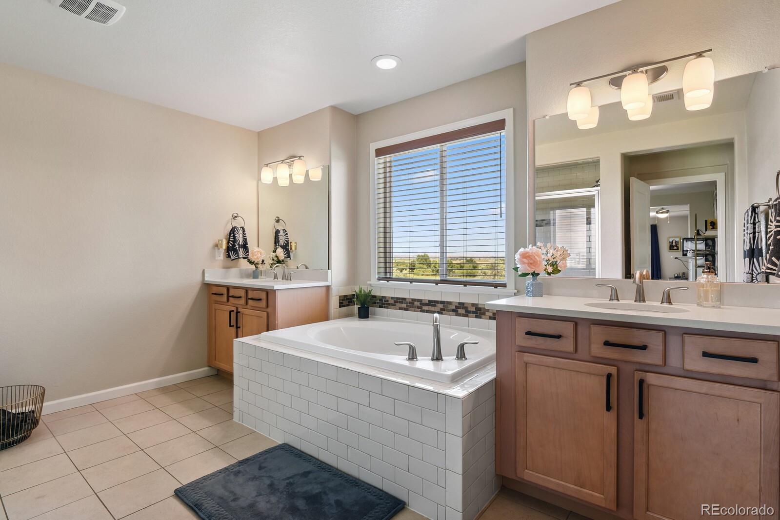 MLS Image #28 for 15471  village circle,commerce city, Colorado