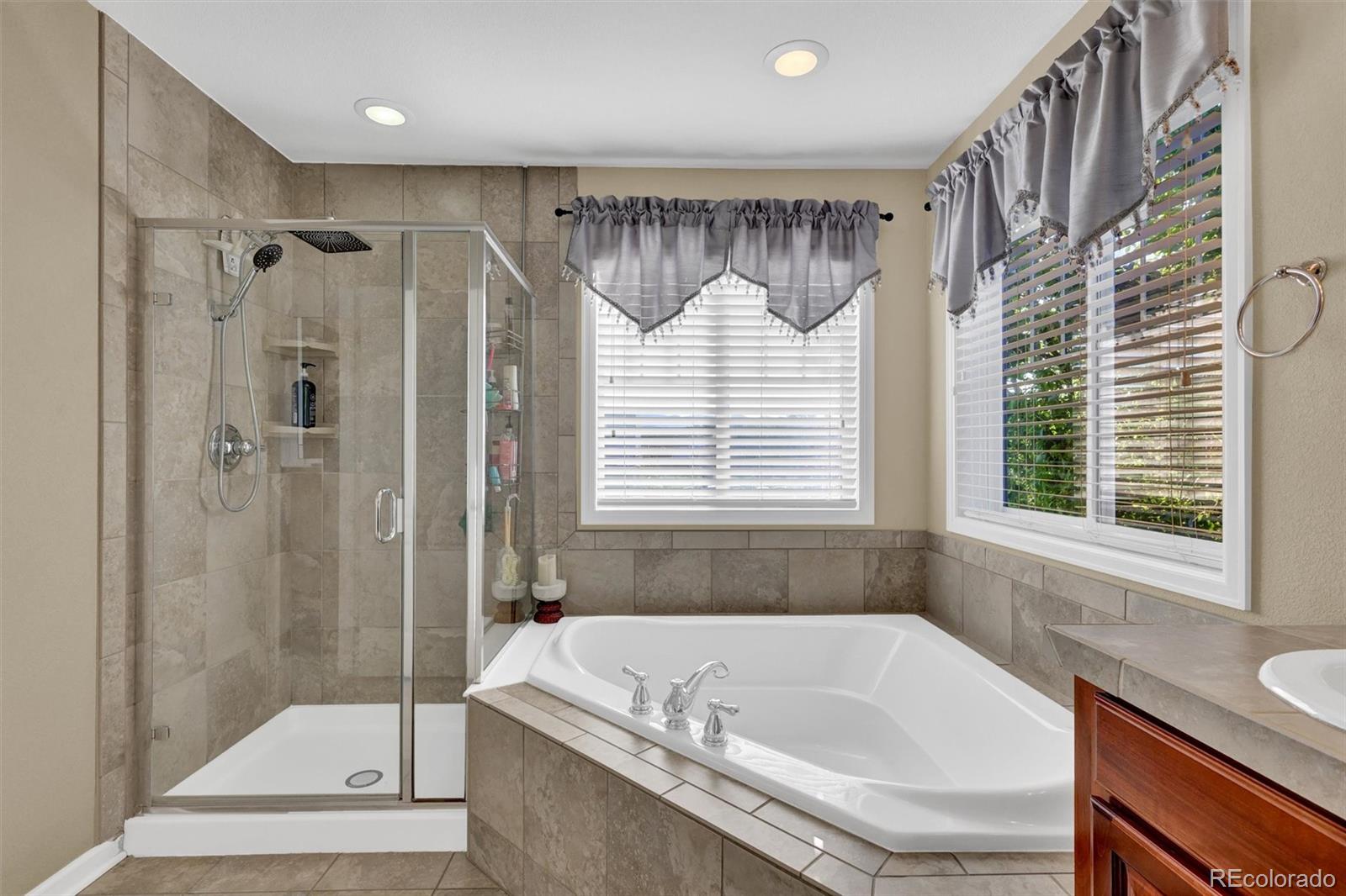 MLS Image #23 for 8489 s quay street,littleton, Colorado