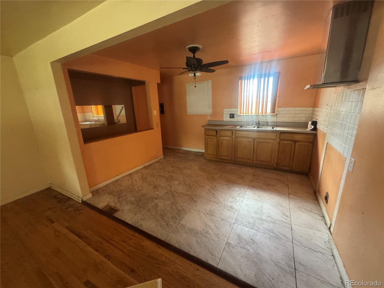 MLS Image #6 for 888  wolff street,denver, Colorado