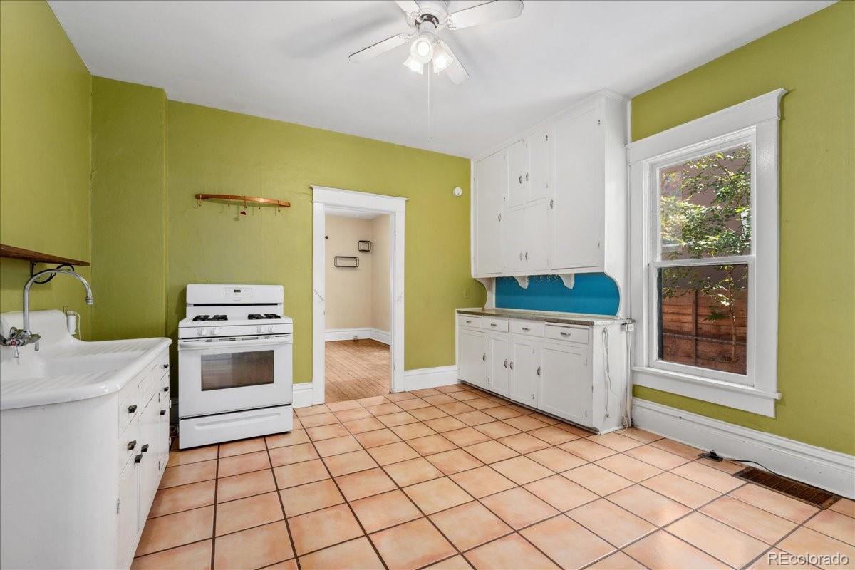 MLS Image #12 for 4461  vrain street,denver, Colorado