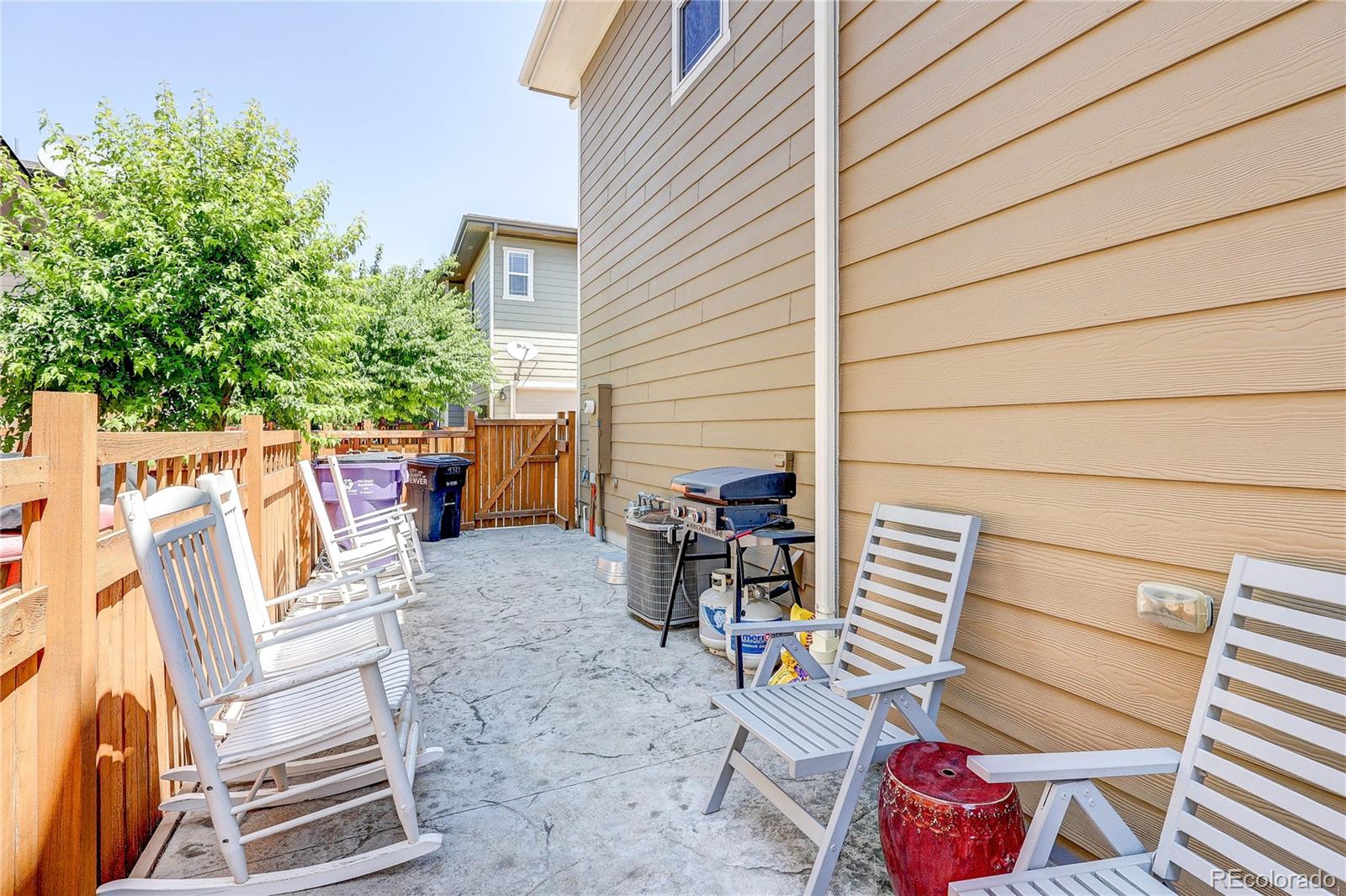 MLS Image #14 for 8321 e 33rd avenue,denver, Colorado