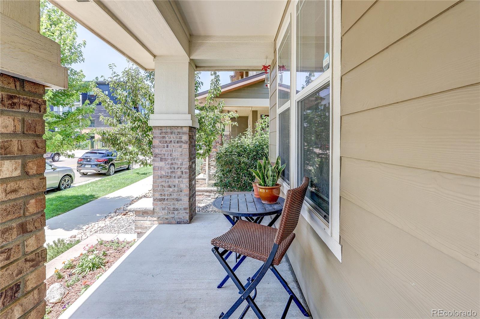 MLS Image #2 for 8321 e 33rd avenue,denver, Colorado