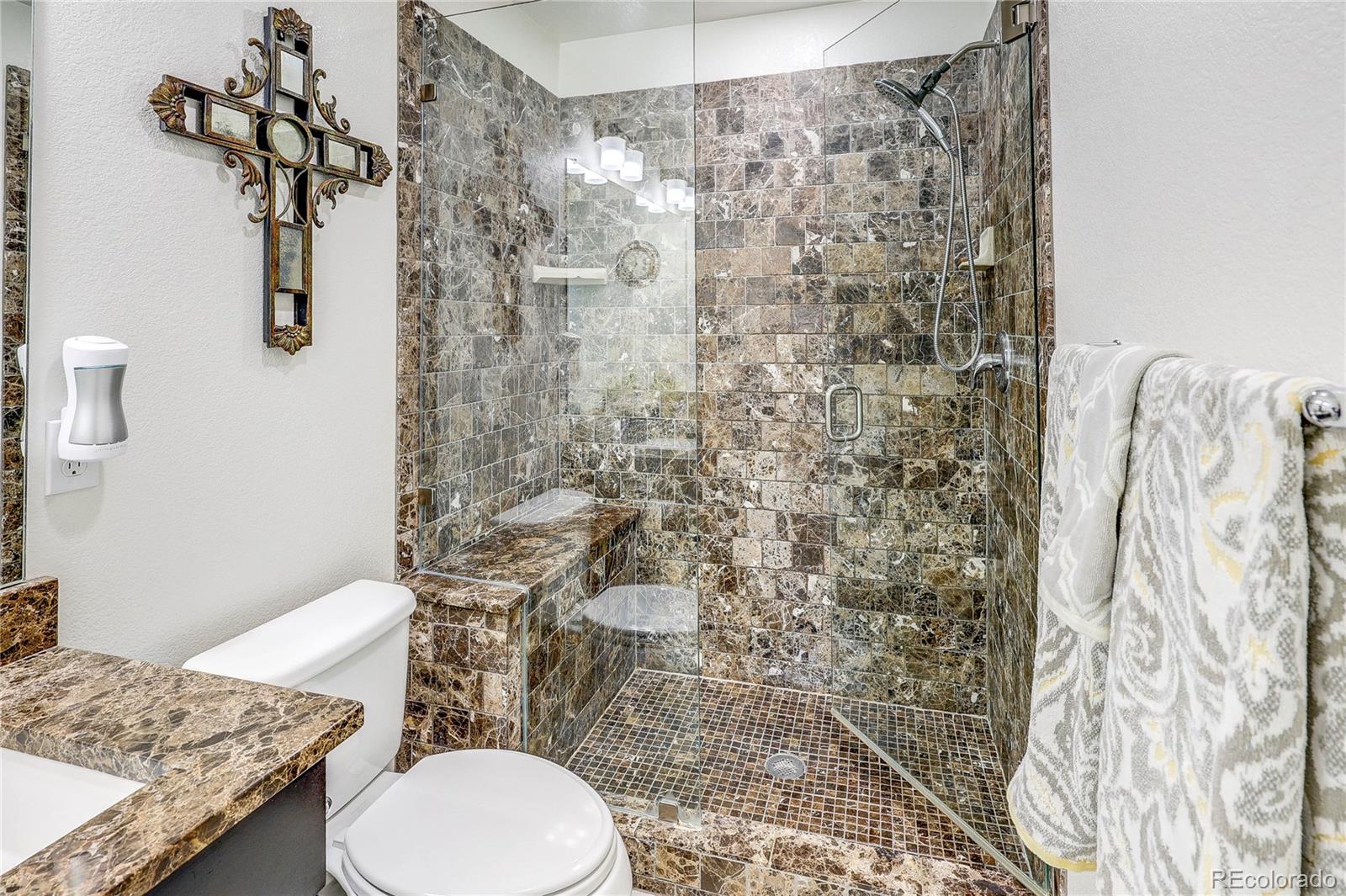 MLS Image #24 for 8321 e 33rd avenue,denver, Colorado