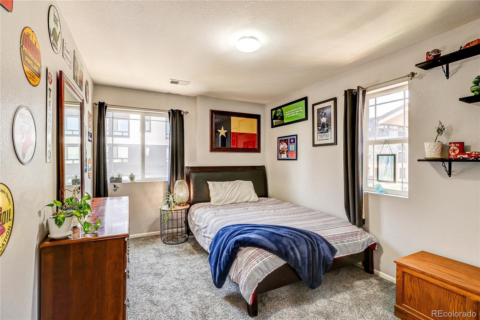 MLS Image #25 for 8321 e 33rd avenue,denver, Colorado