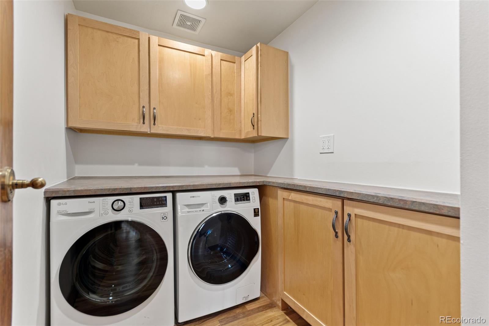 MLS Image #19 for 3039 w 22nd avenue,denver, Colorado