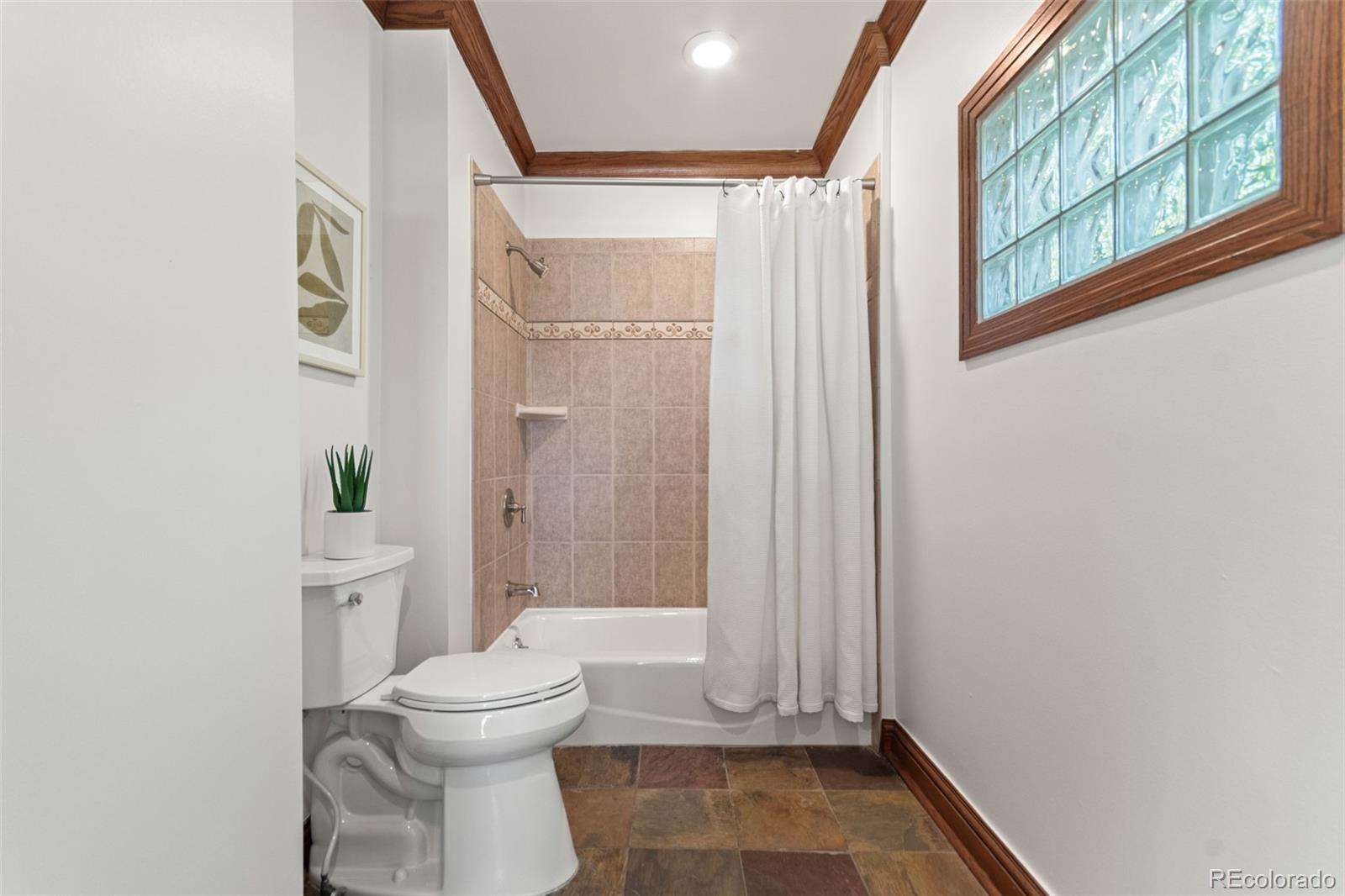 MLS Image #22 for 3039 w 22nd avenue,denver, Colorado