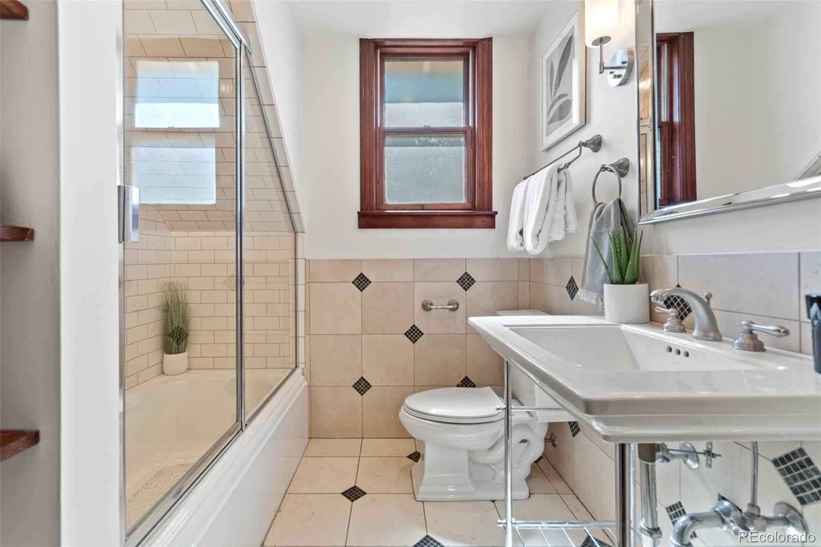 MLS Image #31 for 3039 w 22nd avenue,denver, Colorado