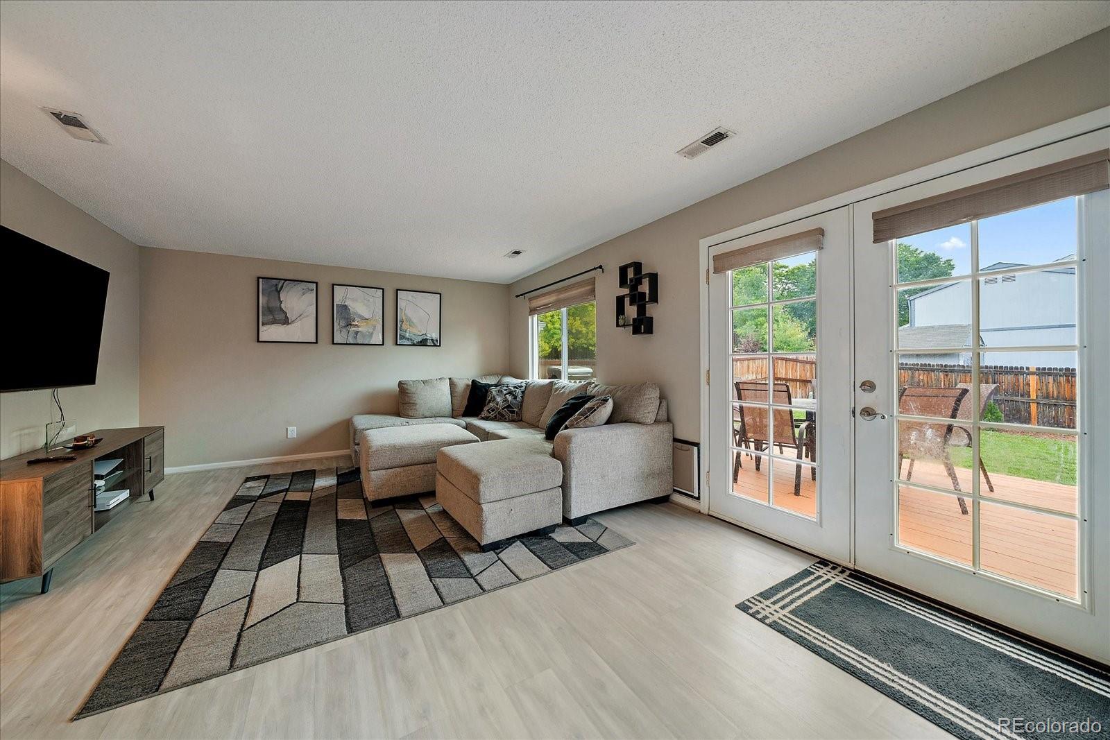 MLS Image #9 for 10859 w fair avenue,littleton, Colorado