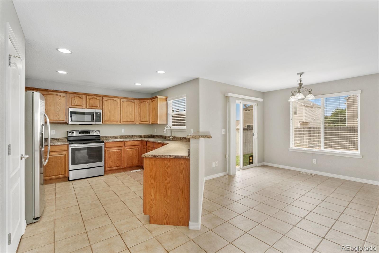 MLS Image #12 for 15378 e 99th way,commerce city, Colorado