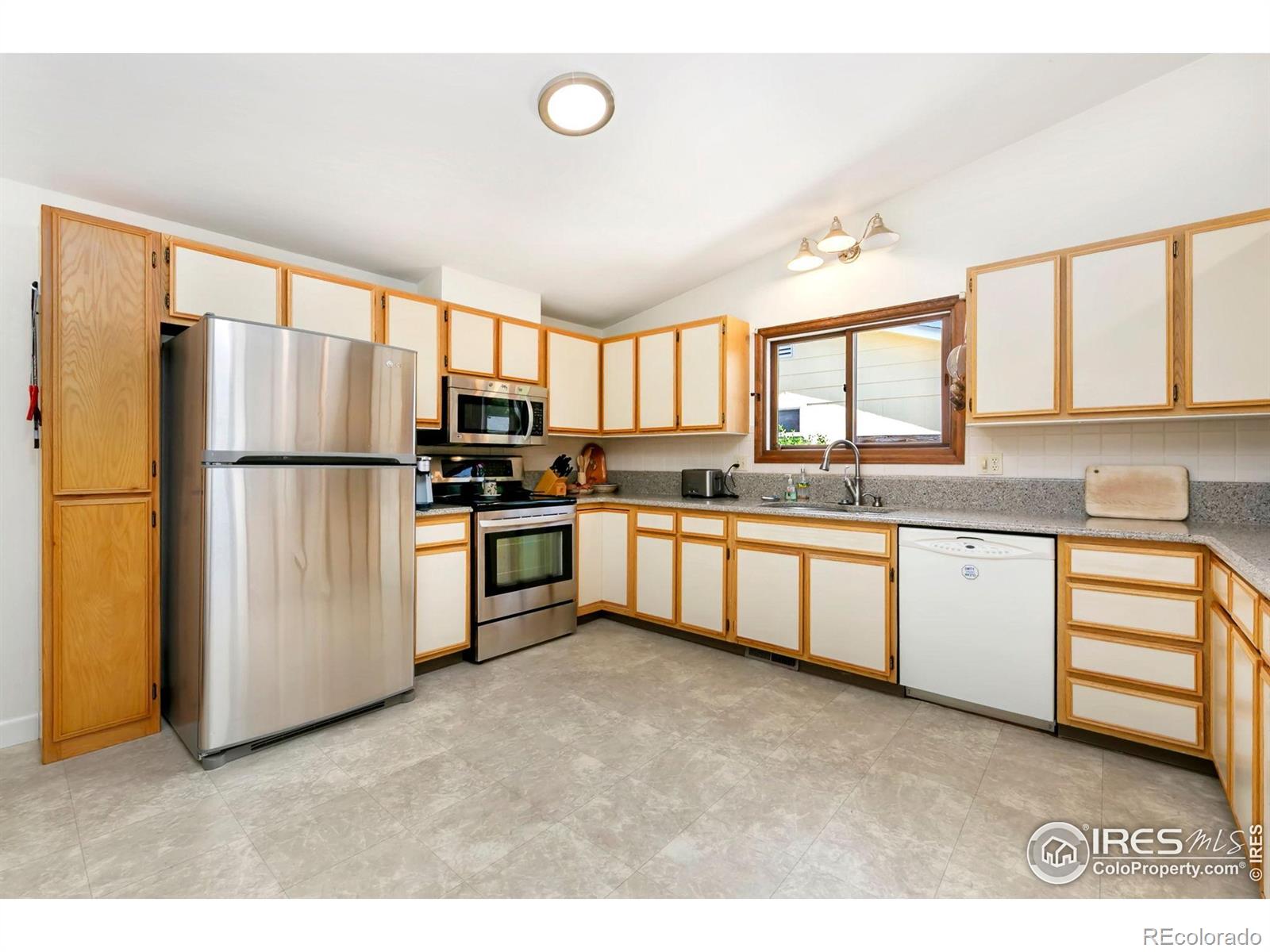MLS Image #8 for 3310  apple avenue,loveland, Colorado