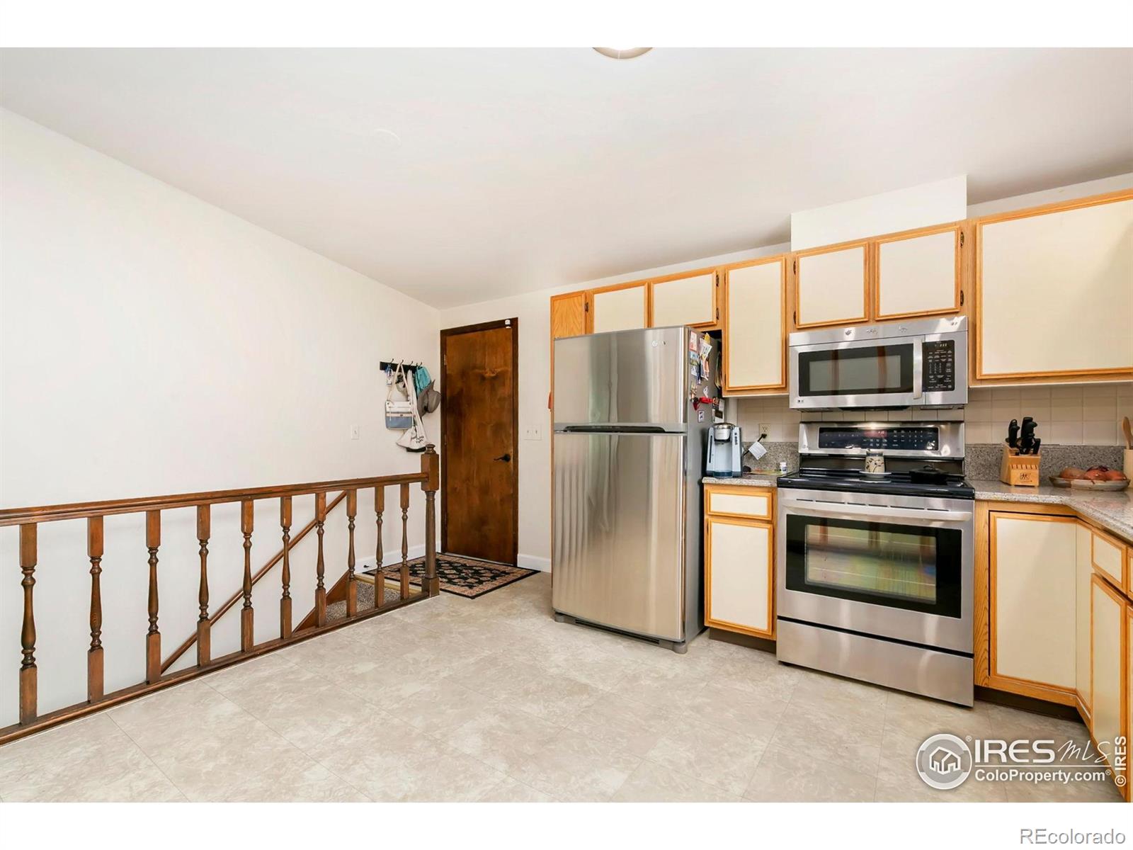 MLS Image #9 for 3310  apple avenue,loveland, Colorado