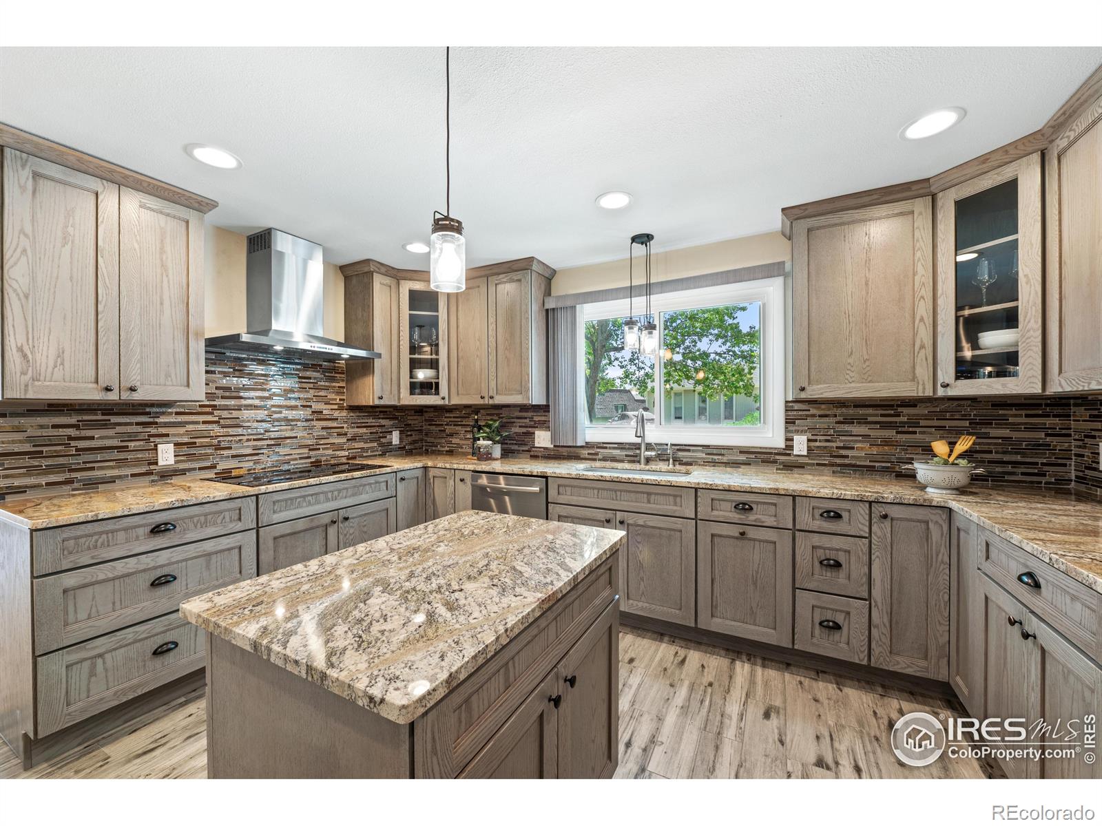 MLS Image #6 for 40  walter way,broomfield, Colorado
