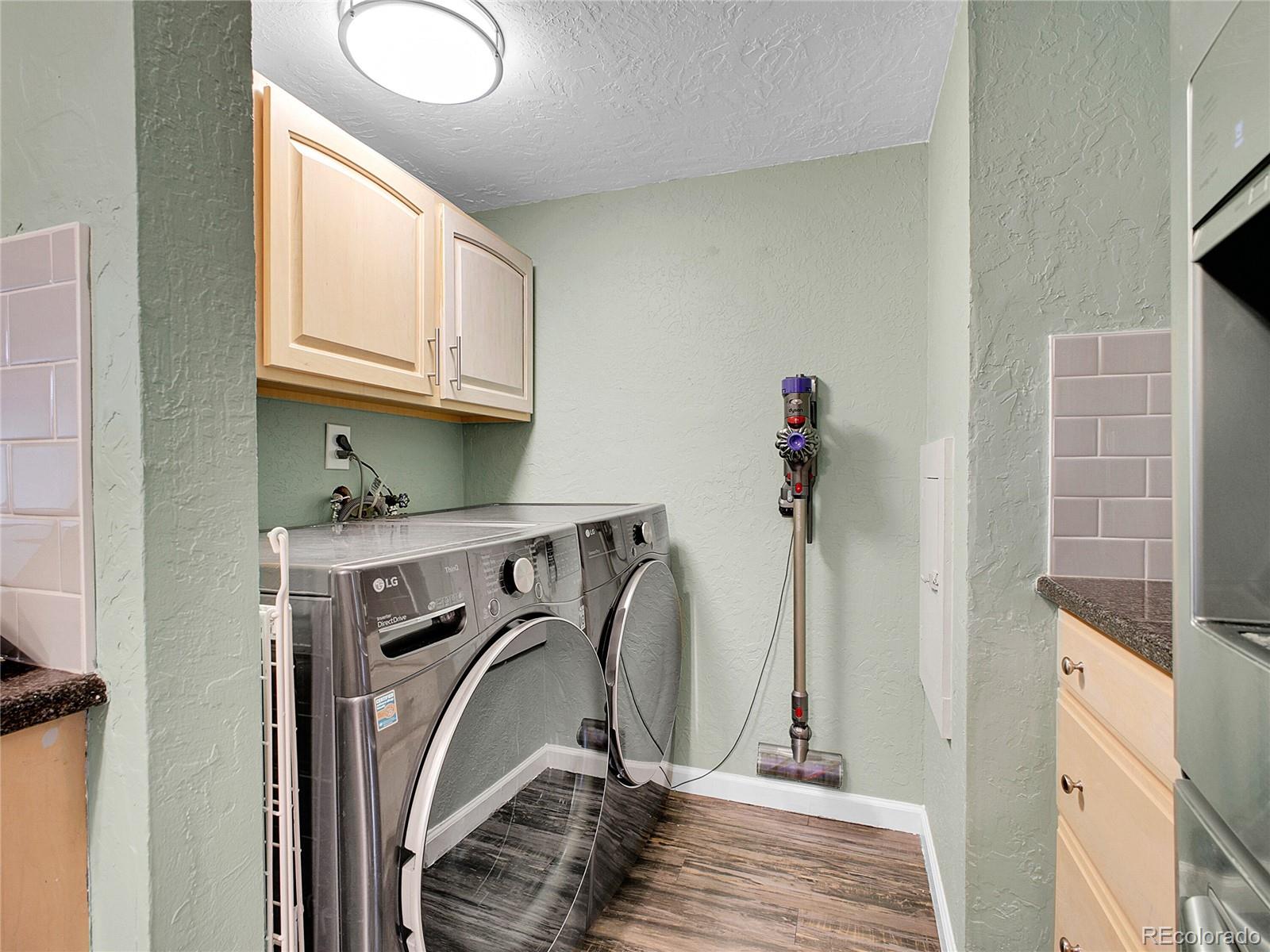 MLS Image #14 for 5853 s lowell boulevard,littleton, Colorado