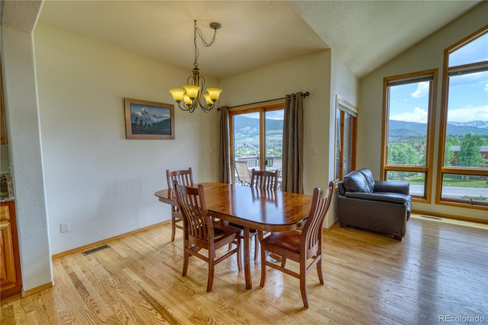 MLS Image #14 for 70  lone wolf court,dillon, Colorado