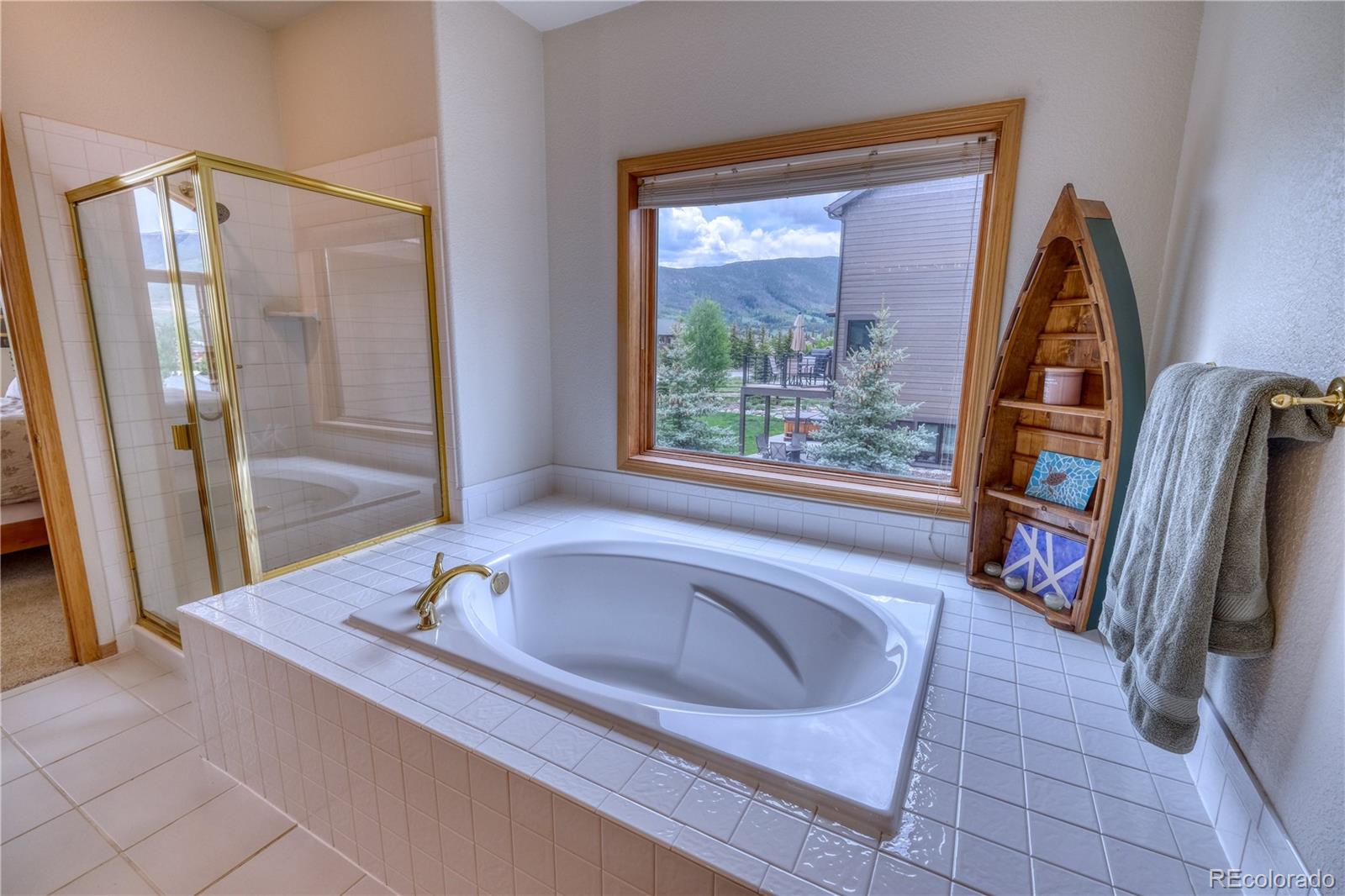 MLS Image #19 for 70  lone wolf court,dillon, Colorado