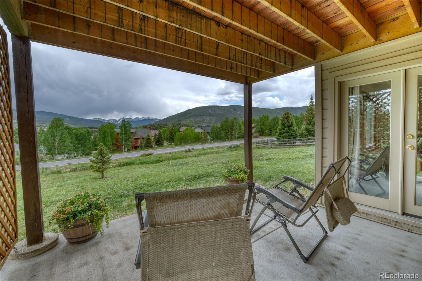 MLS Image #38 for 70  lone wolf court,dillon, Colorado
