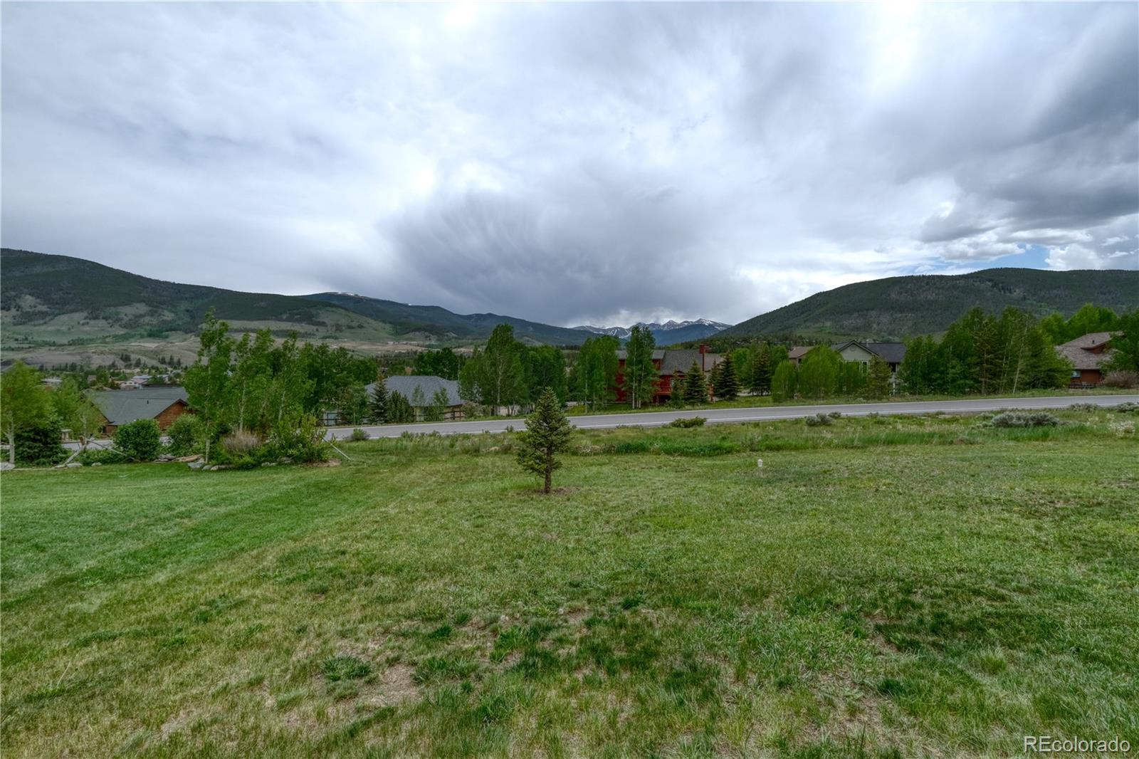 MLS Image #39 for 70  lone wolf court,dillon, Colorado