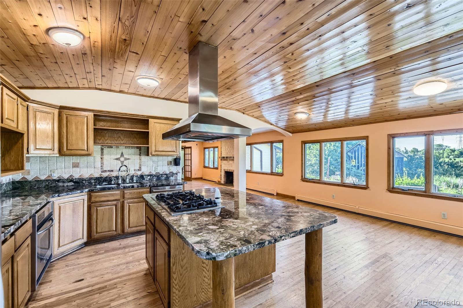 MLS Image #15 for 11475  us highway 85 ,littleton, Colorado