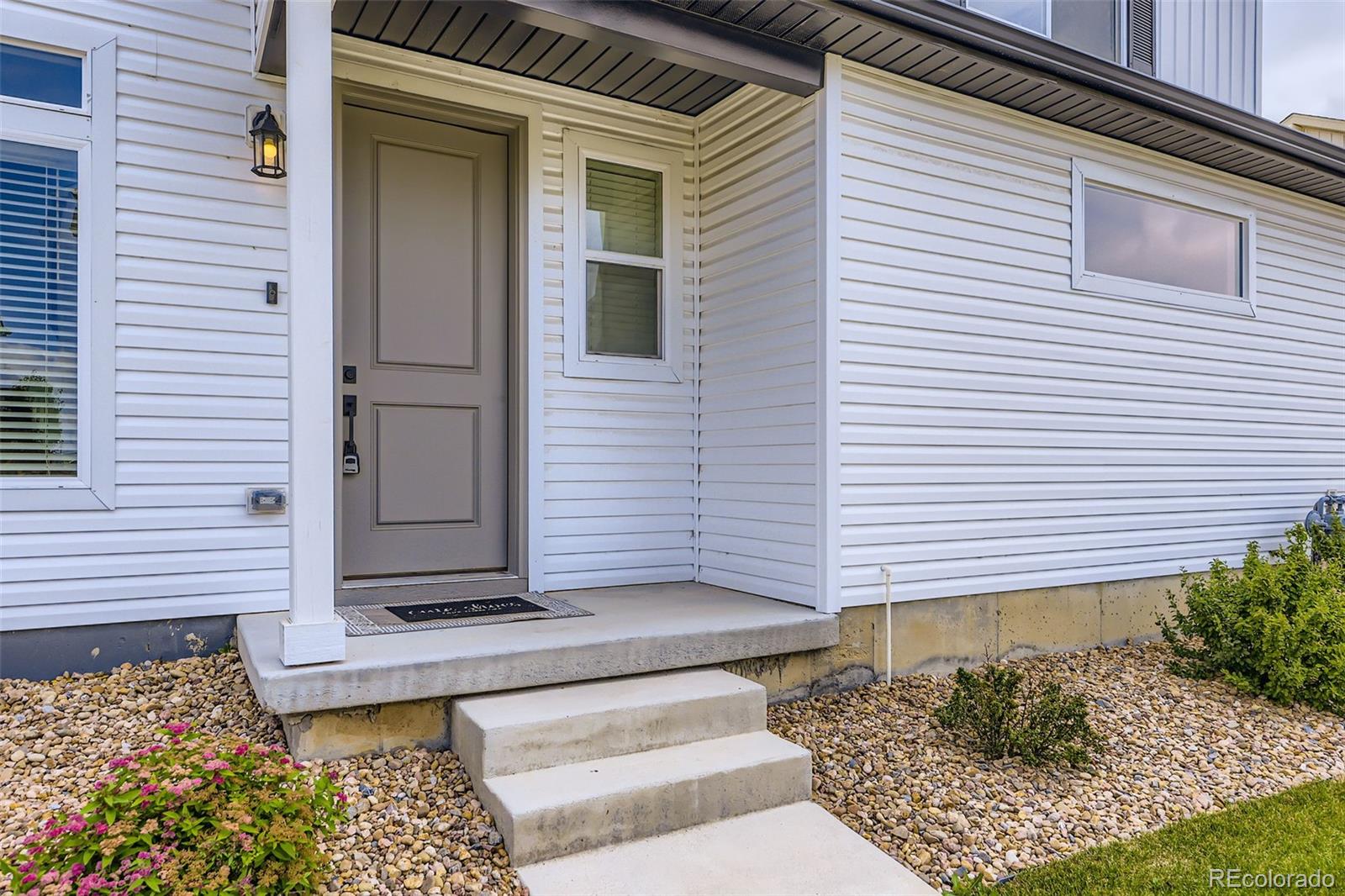 MLS Image #3 for 10136  worchester street,commerce city, Colorado