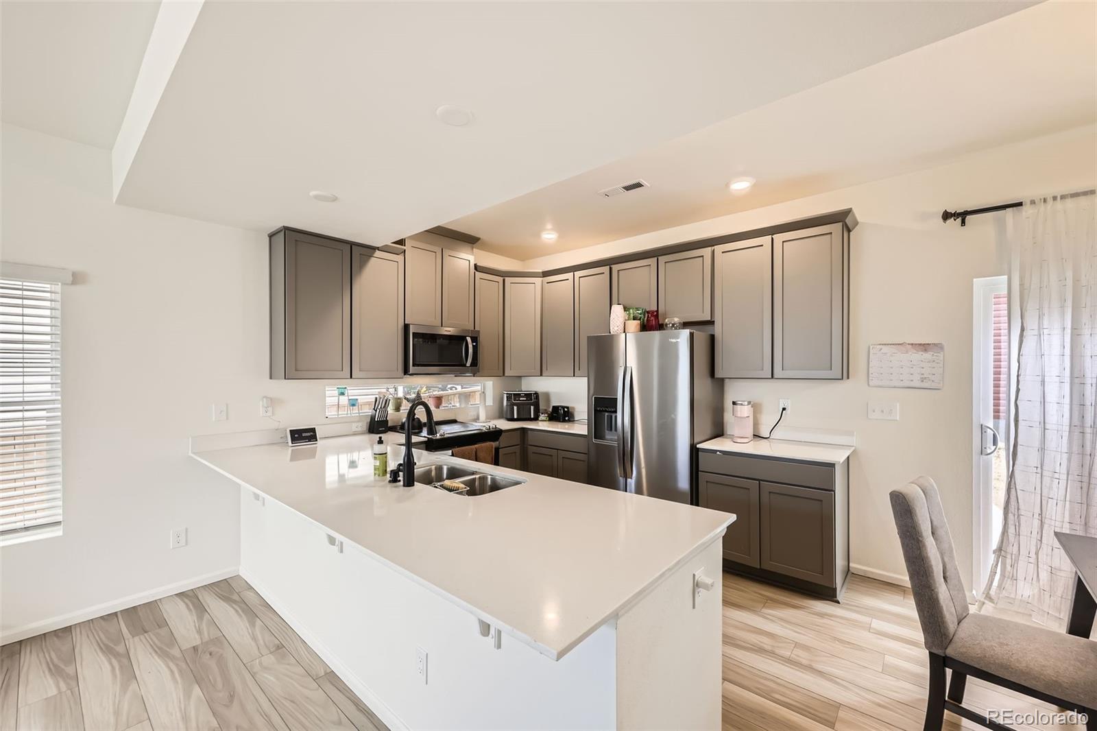 MLS Image #9 for 10136  worchester street,commerce city, Colorado