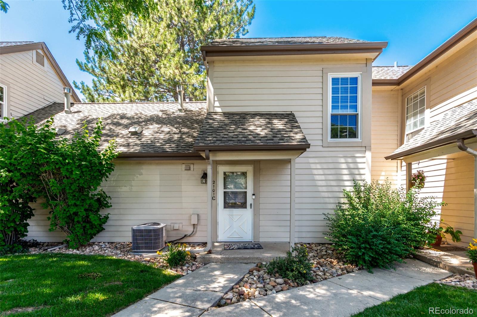 MLS Image #1 for 2101 s victor street,aurora, Colorado
