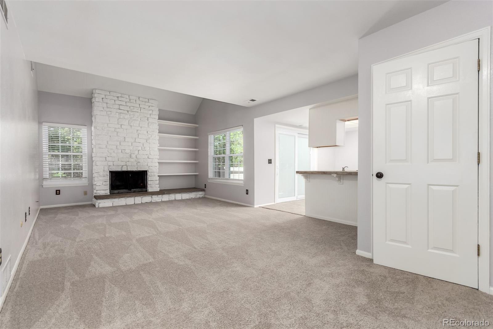 MLS Image #3 for 2101 s victor street,aurora, Colorado