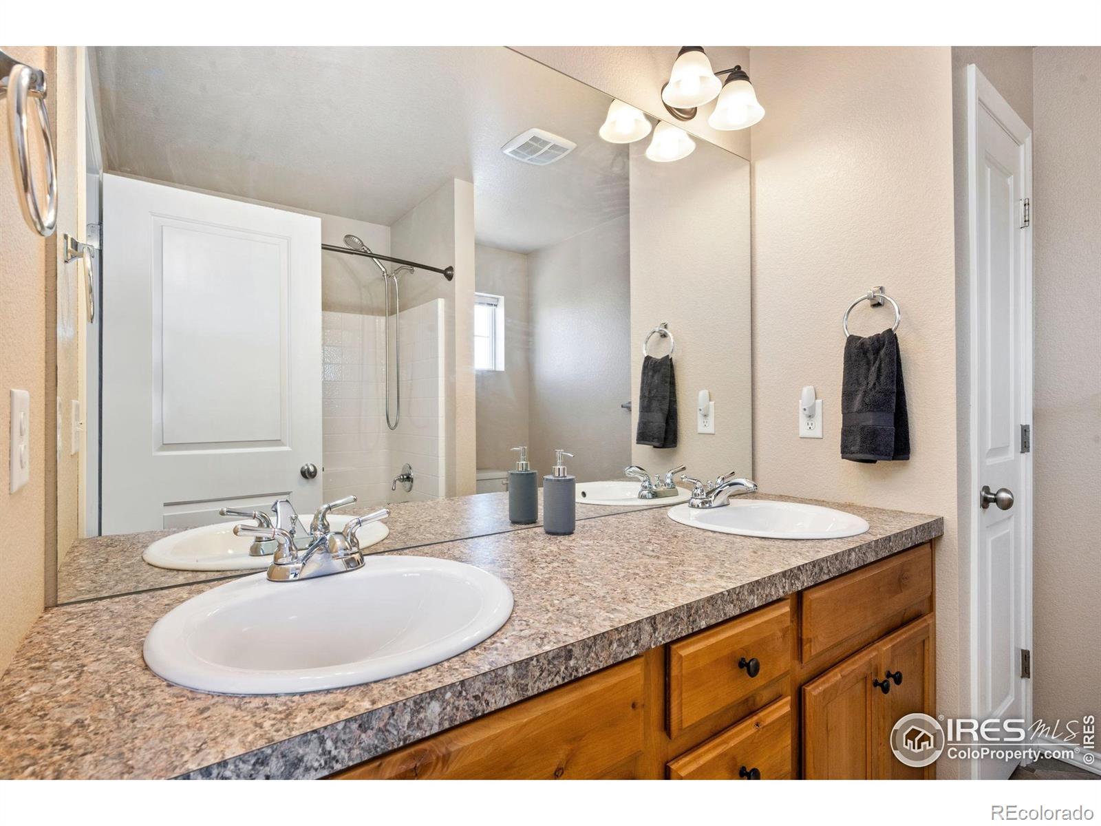 MLS Image #21 for 1921  winamac drive,fort collins, Colorado