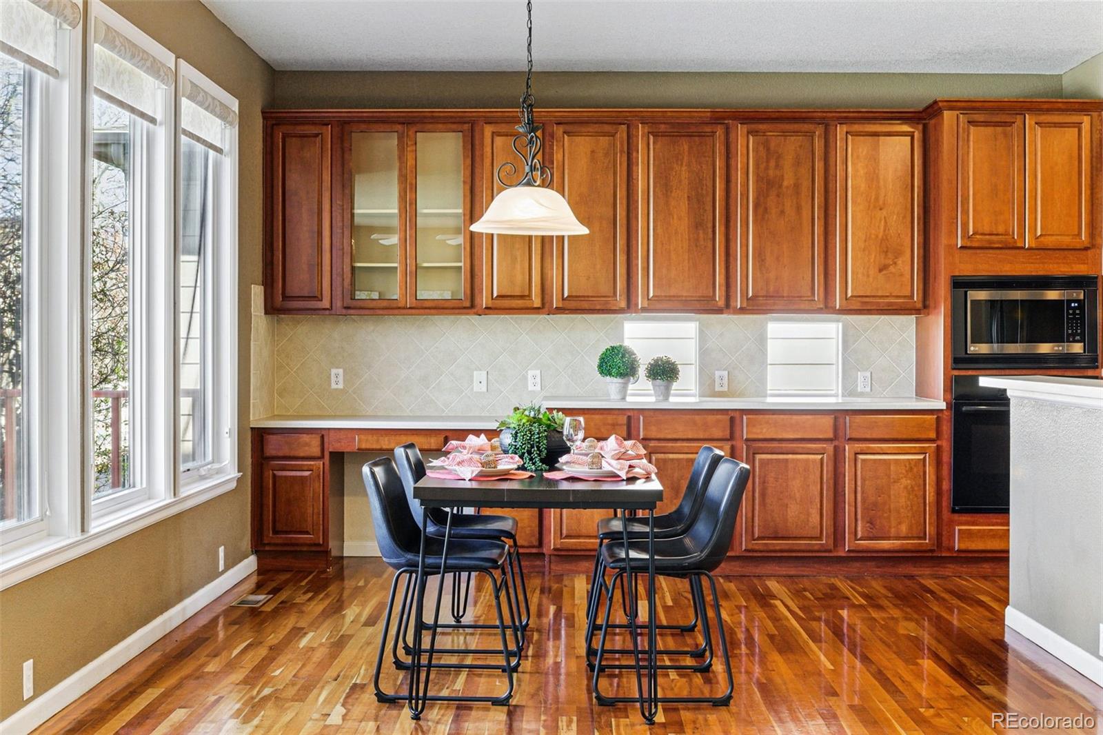 MLS Image #10 for 5017  bella vista drive,longmont, Colorado